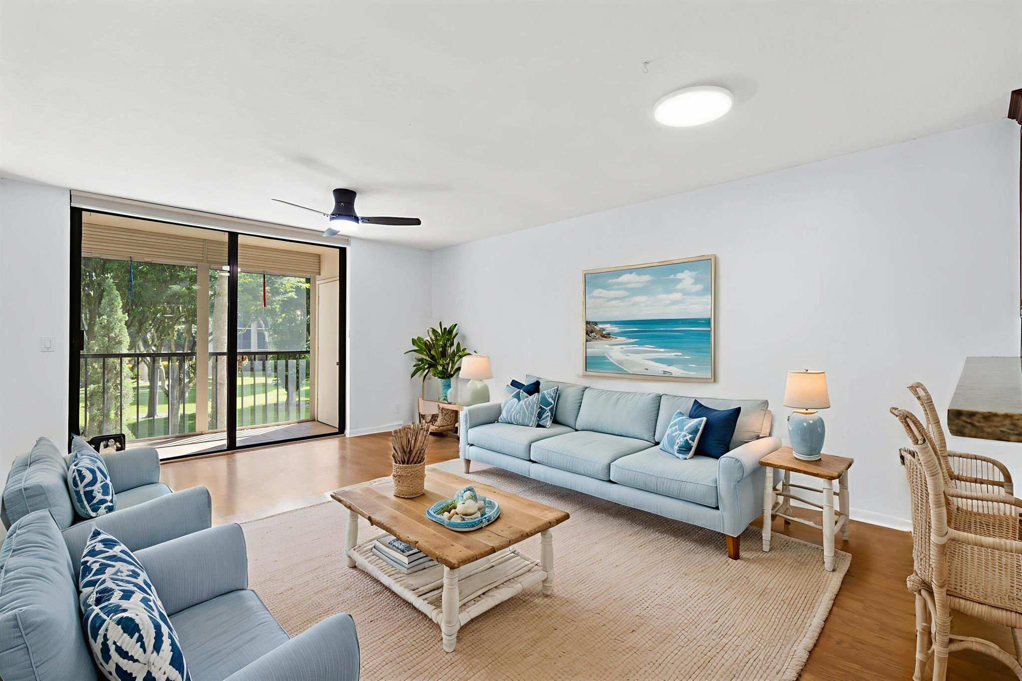 5280 Las Verdes Circle 216