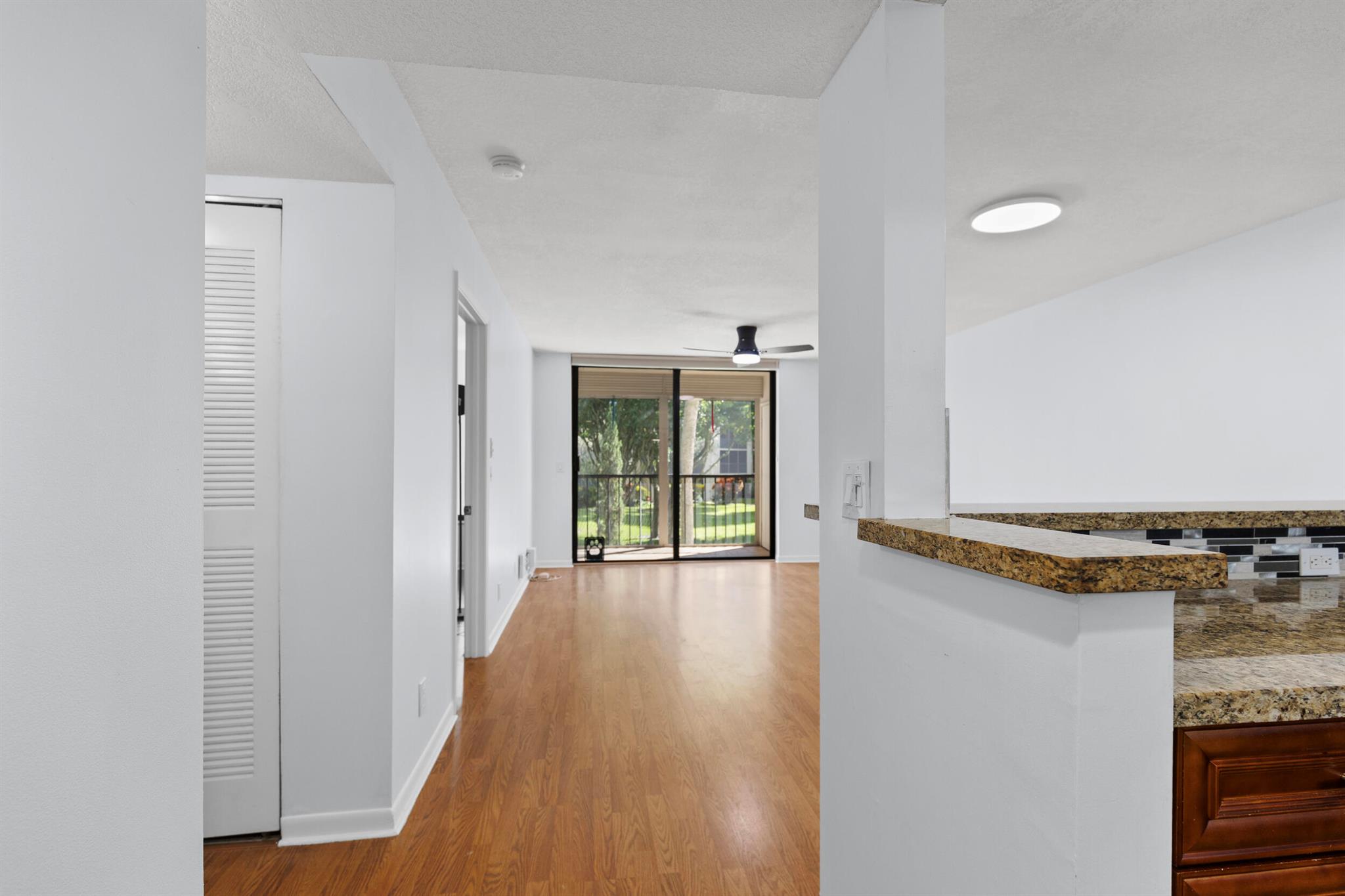 5280 Las Verdes Circle 216