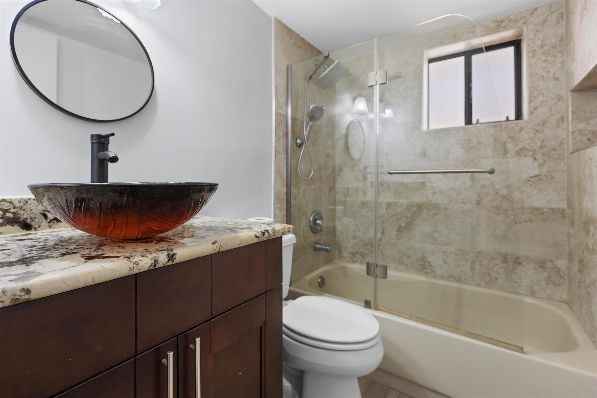 5280 Las Verdes Circle 216