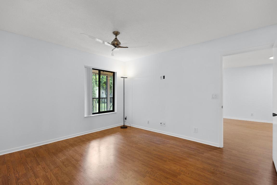 5280 Las Verdes Circle 216