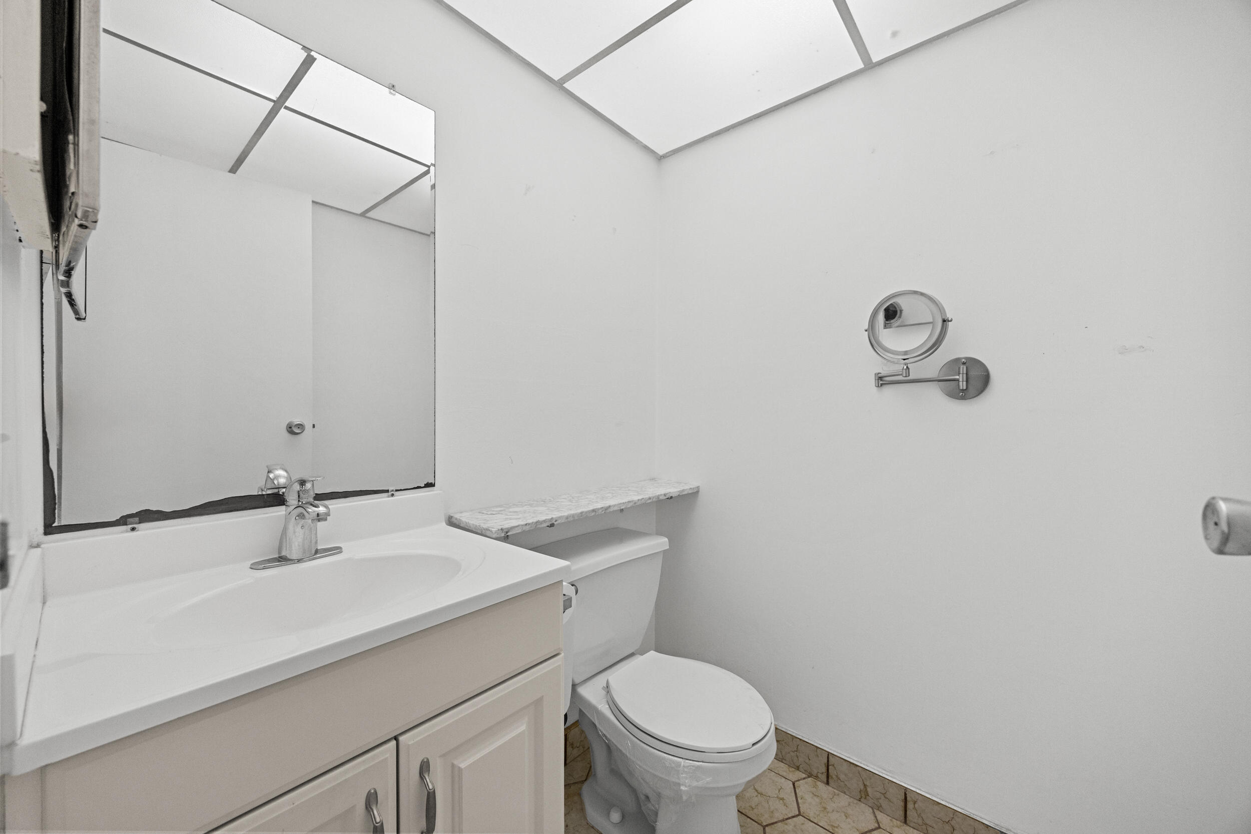 223 Tuscany D