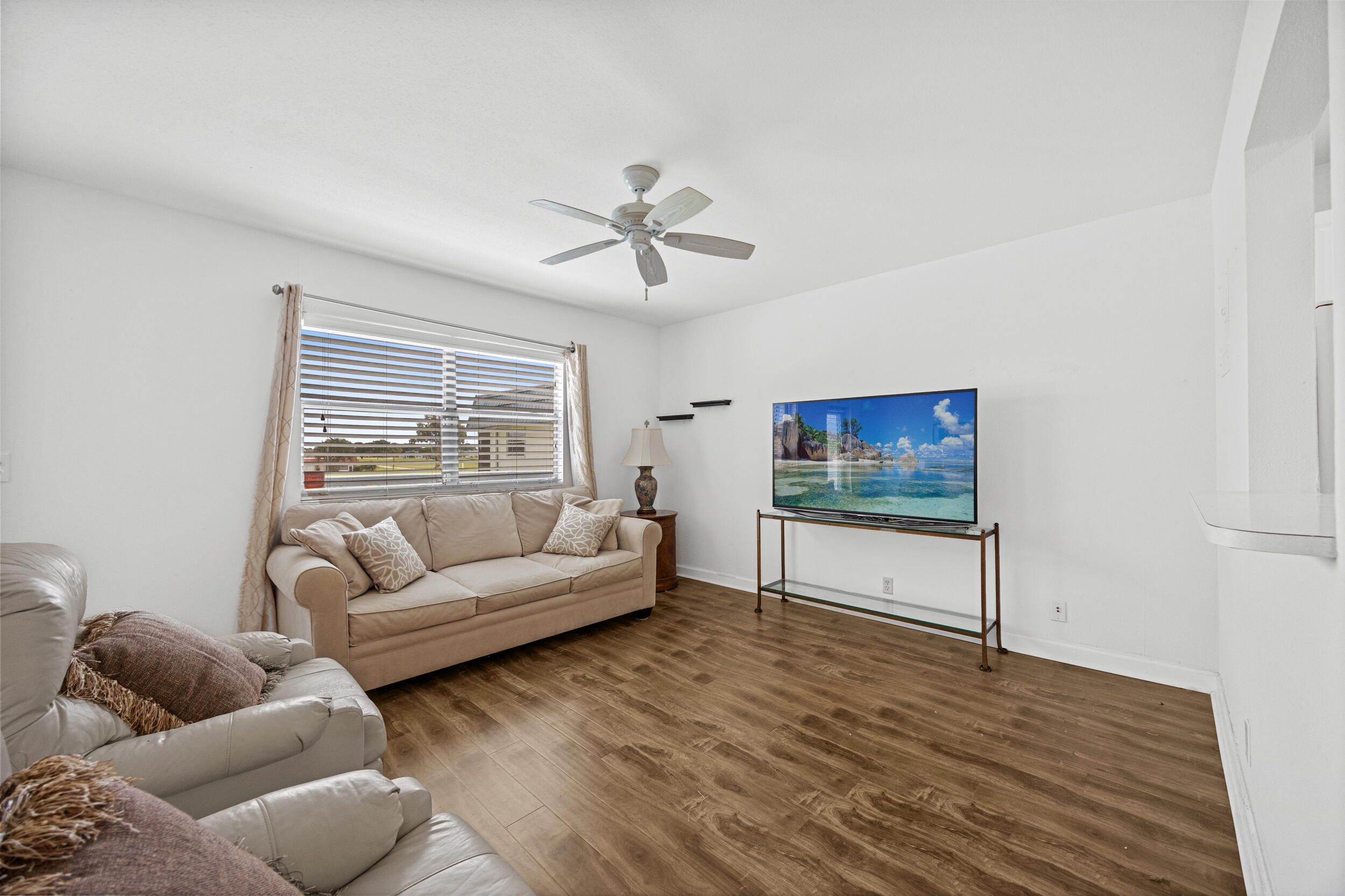 223 Tuscany D