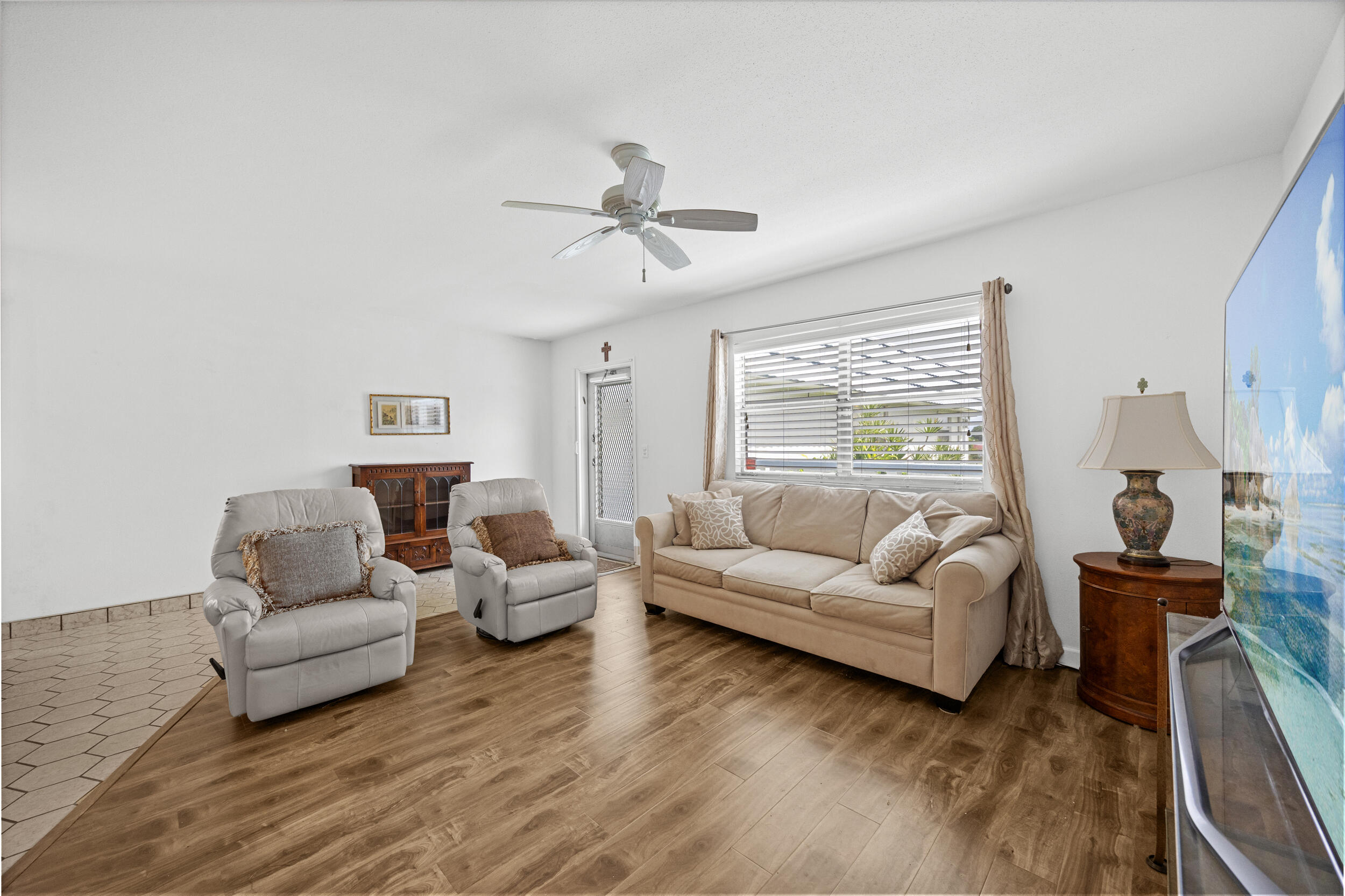223 Tuscany D
