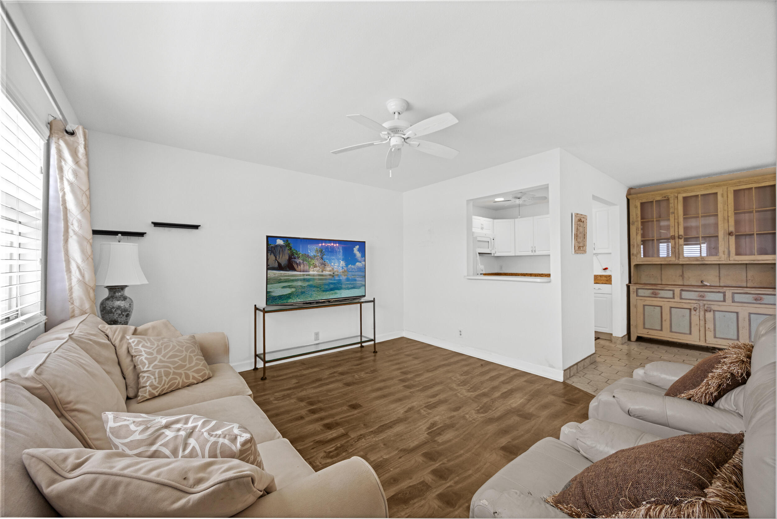223 Tuscany D