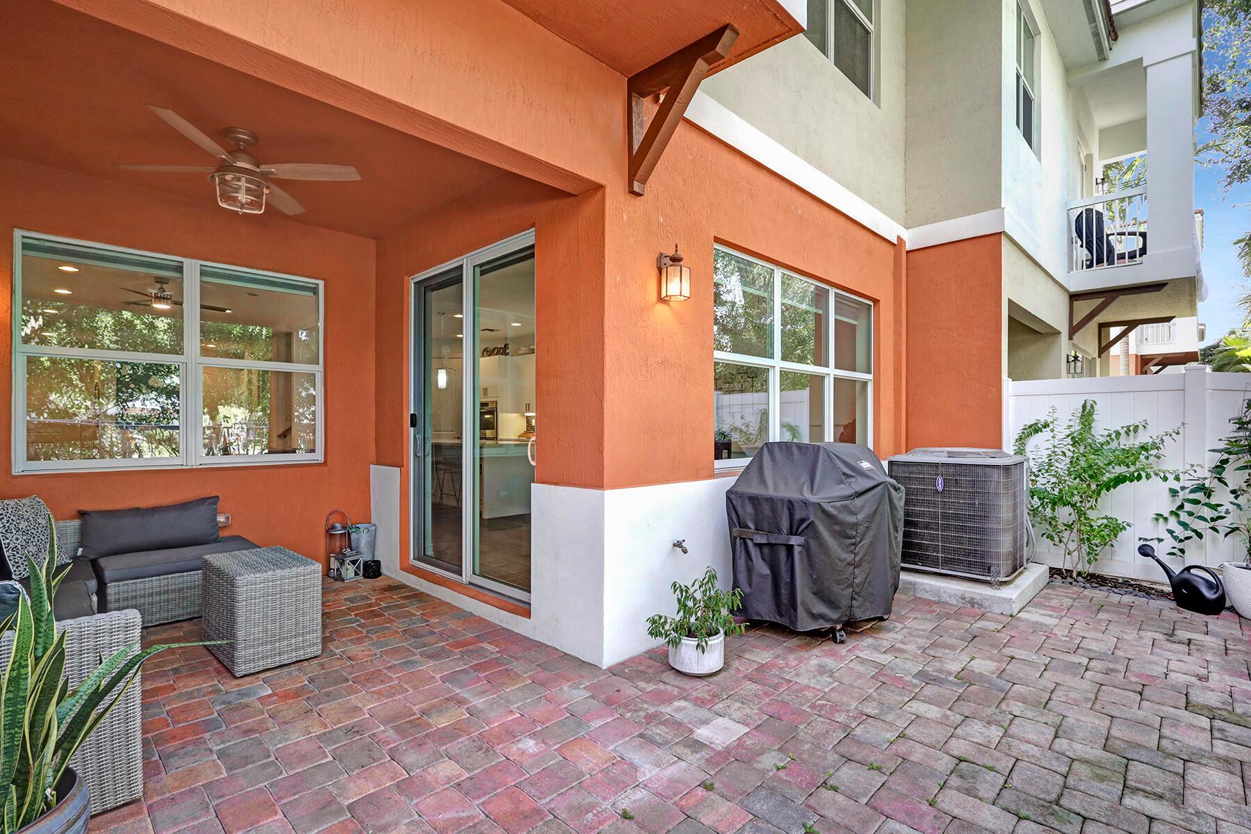 100 NW 69th Circle 132