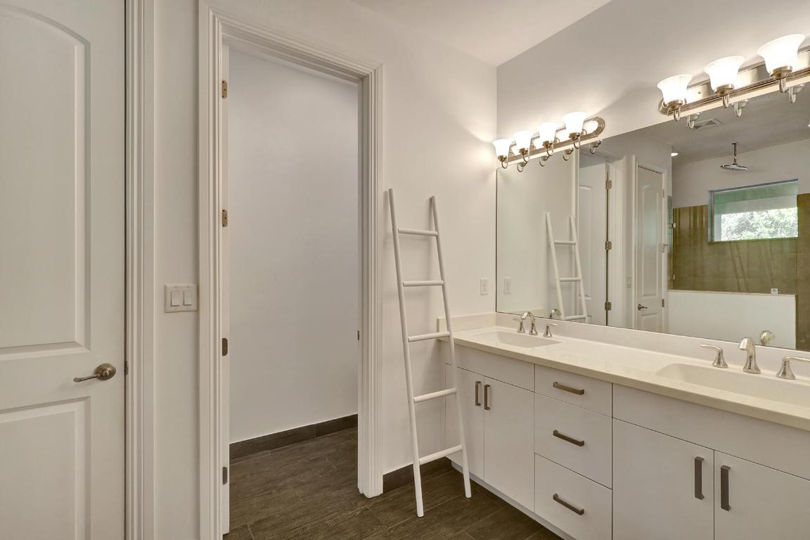 100 NW 69th Circle 132