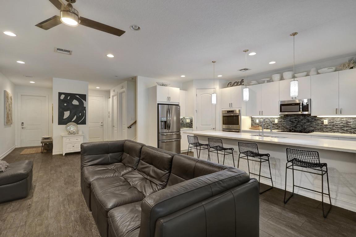 100 NW 69th Circle 132