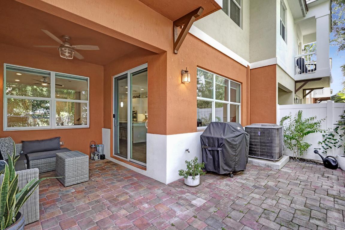 100 NW 69th Circle 132