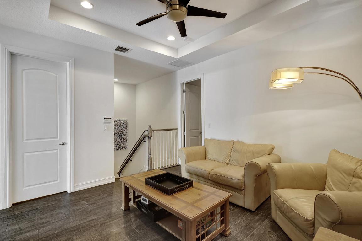 100 NW 69th Circle 132