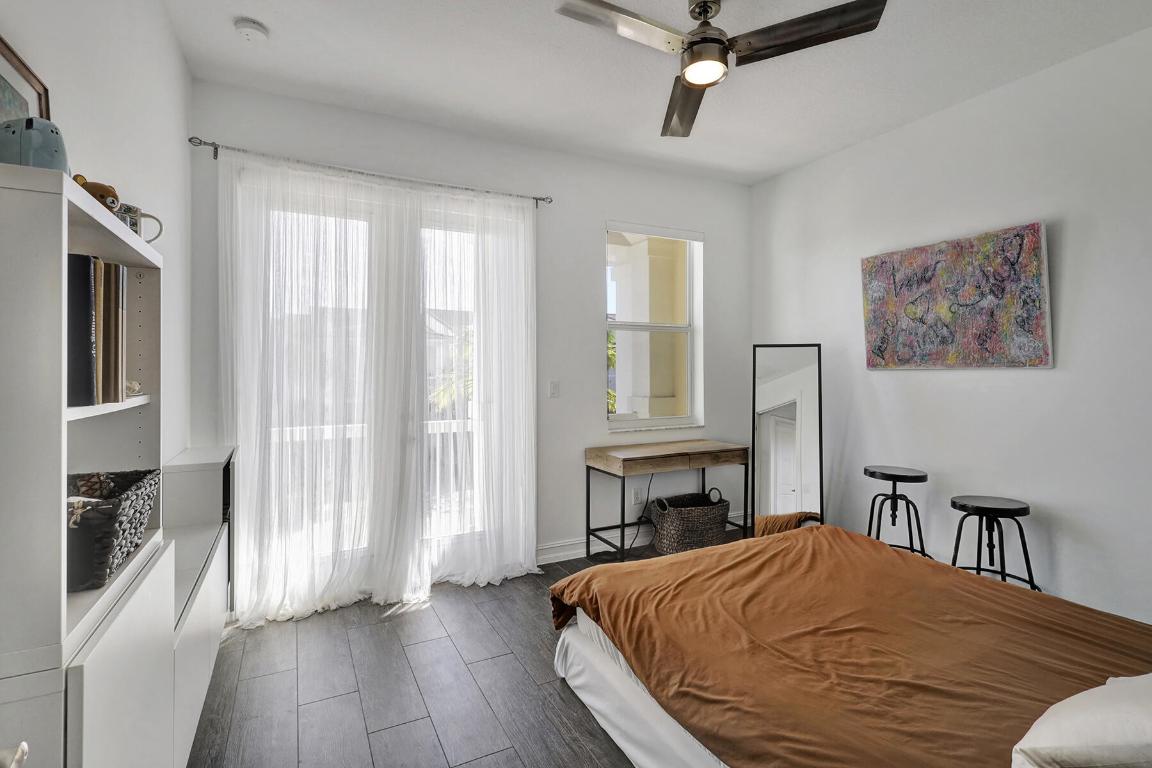 100 NW 69th Circle 132