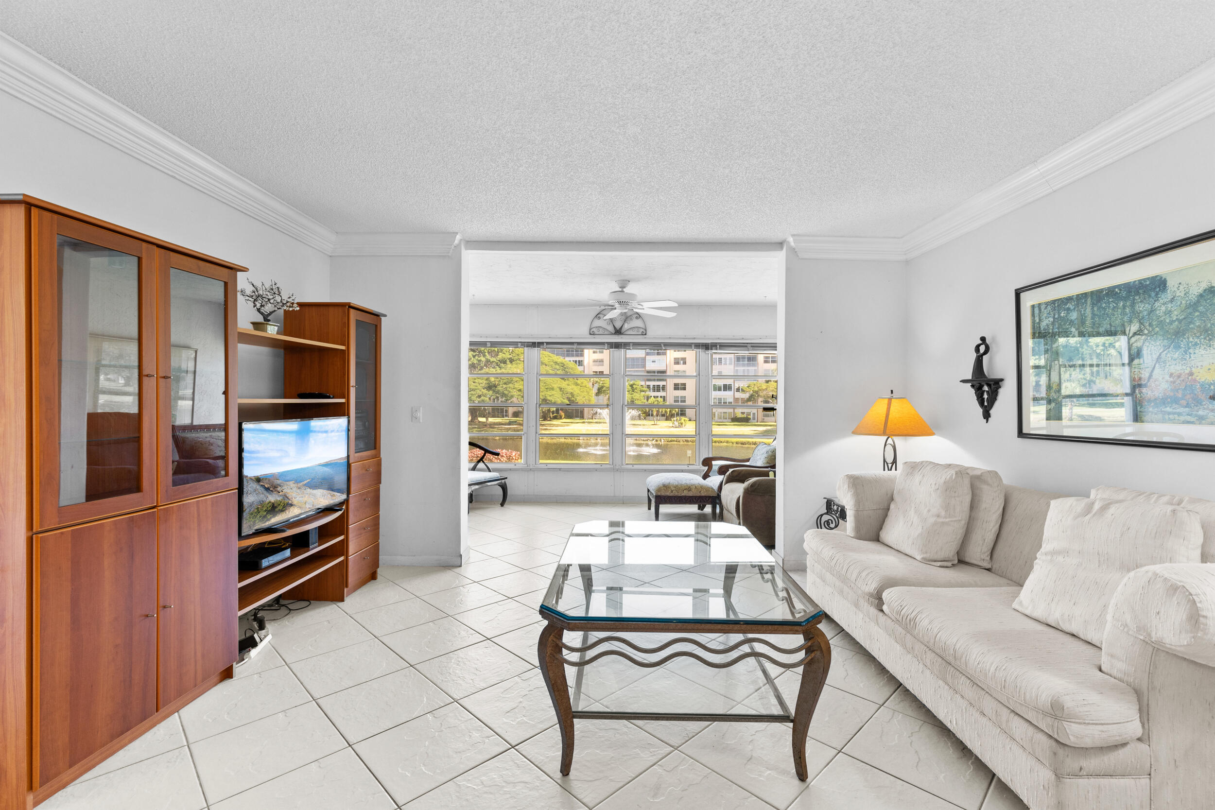27 Abbey Lane 205
