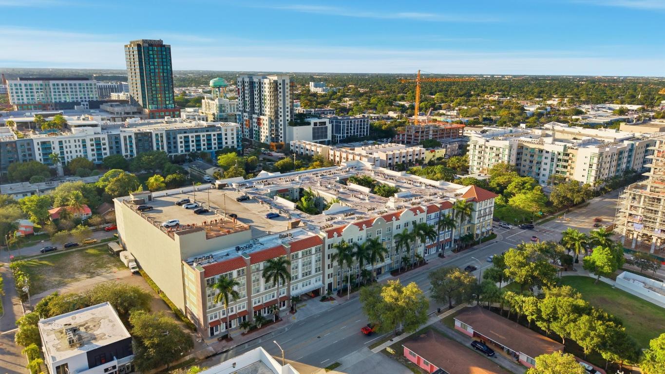 533 NE 3rd Avenue 540