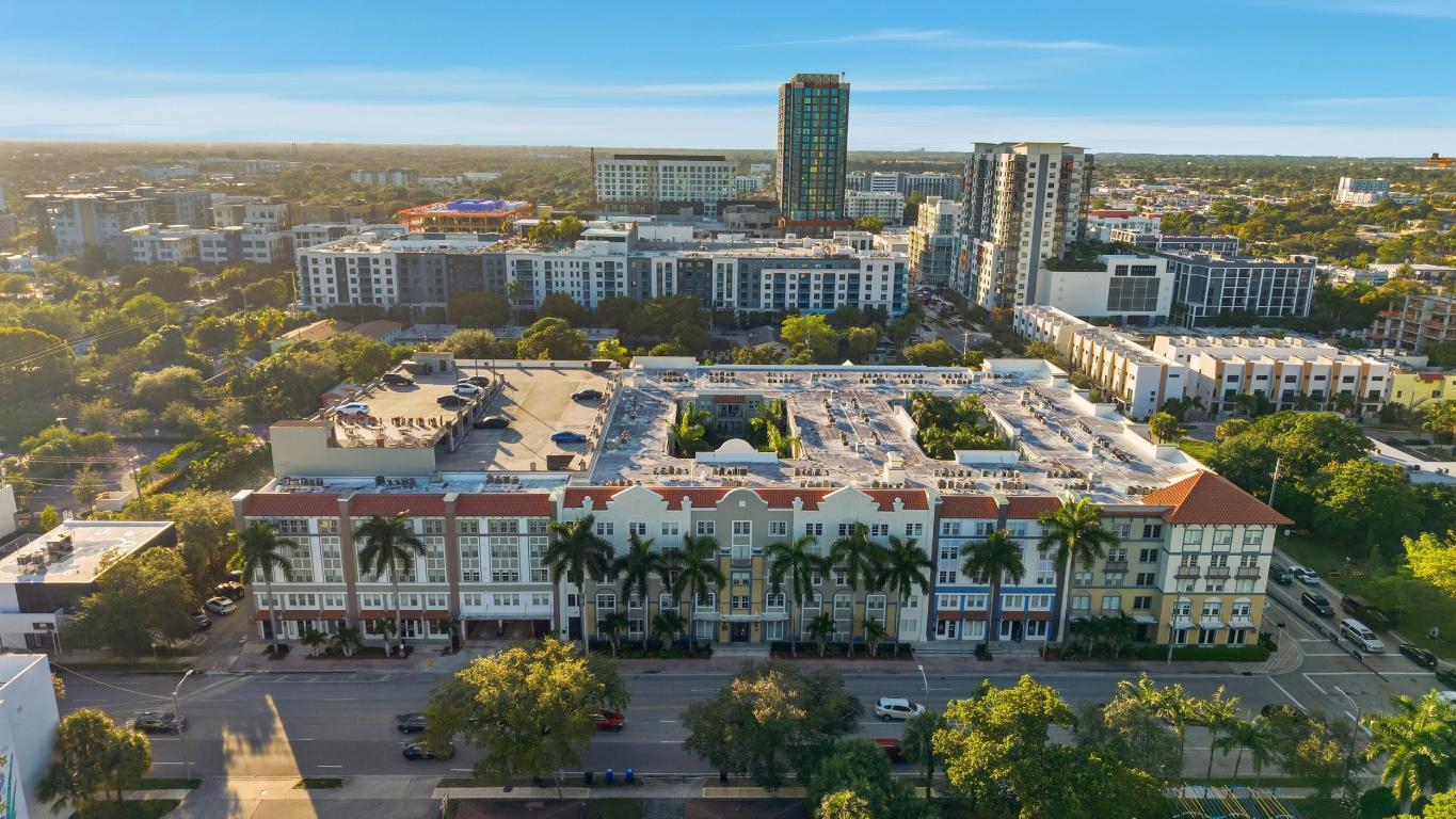 533 NE 3rd Avenue 540