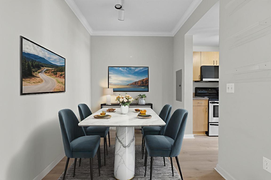 533 NE 3rd Avenue 540