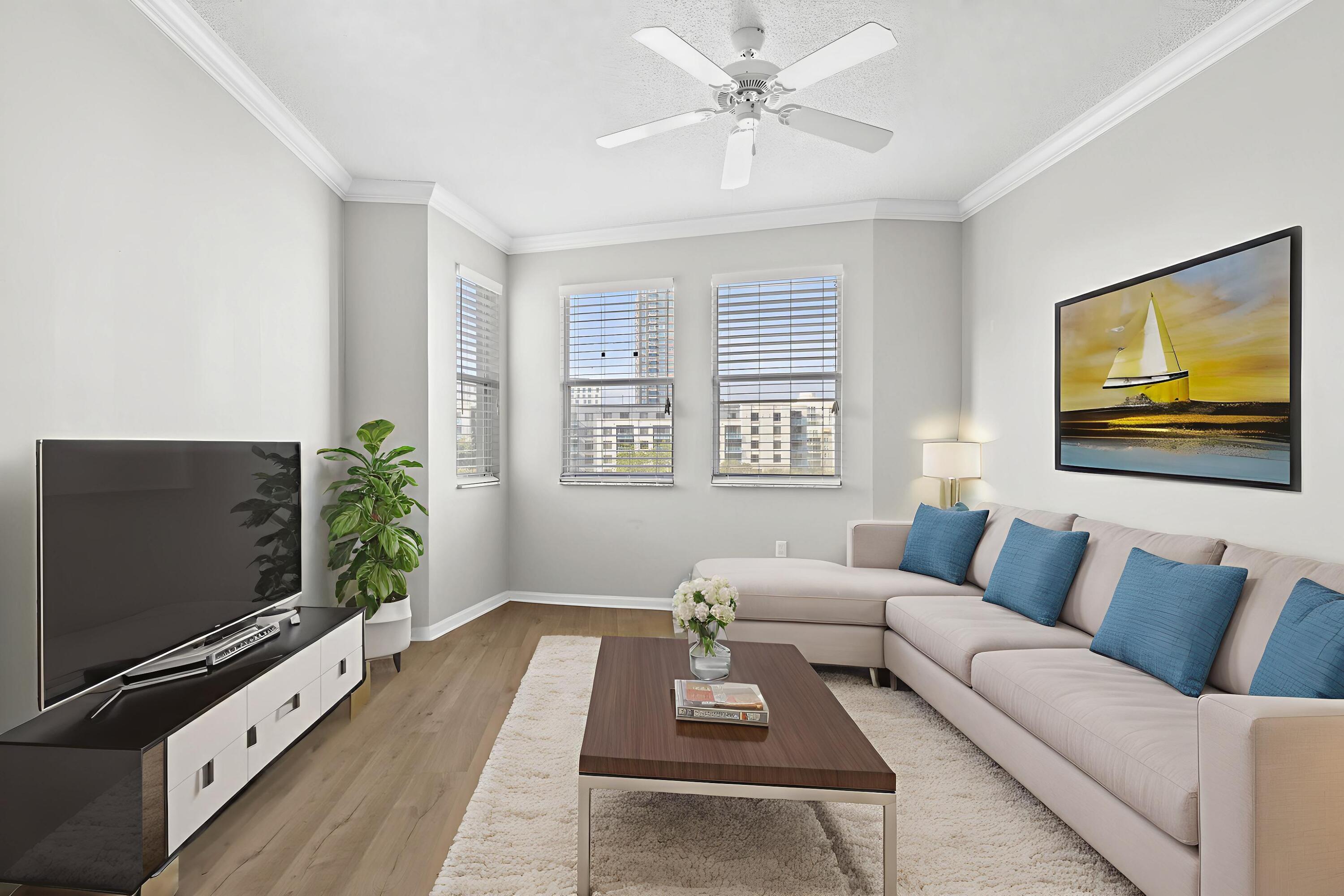 533 NE 3rd Avenue 540