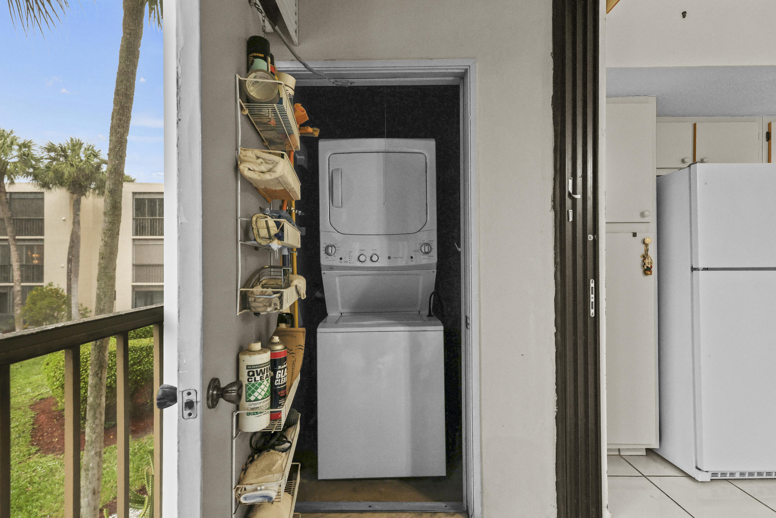 5280 Las Verdes Circle 219