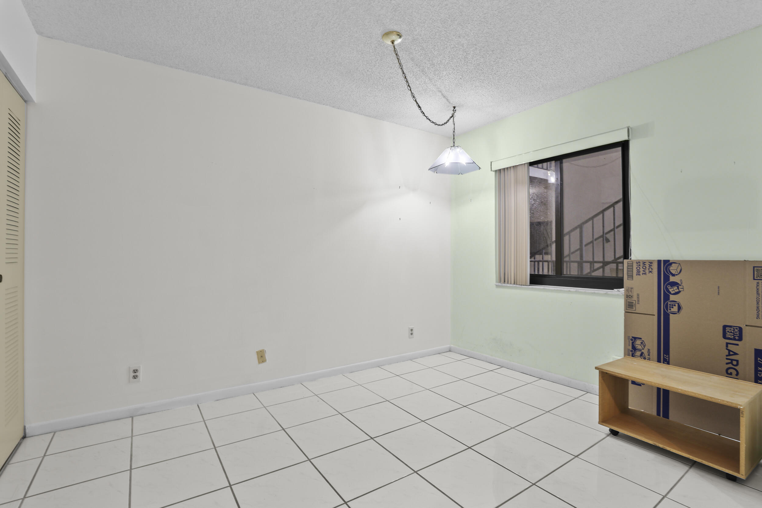 5280 Las Verdes Circle 219