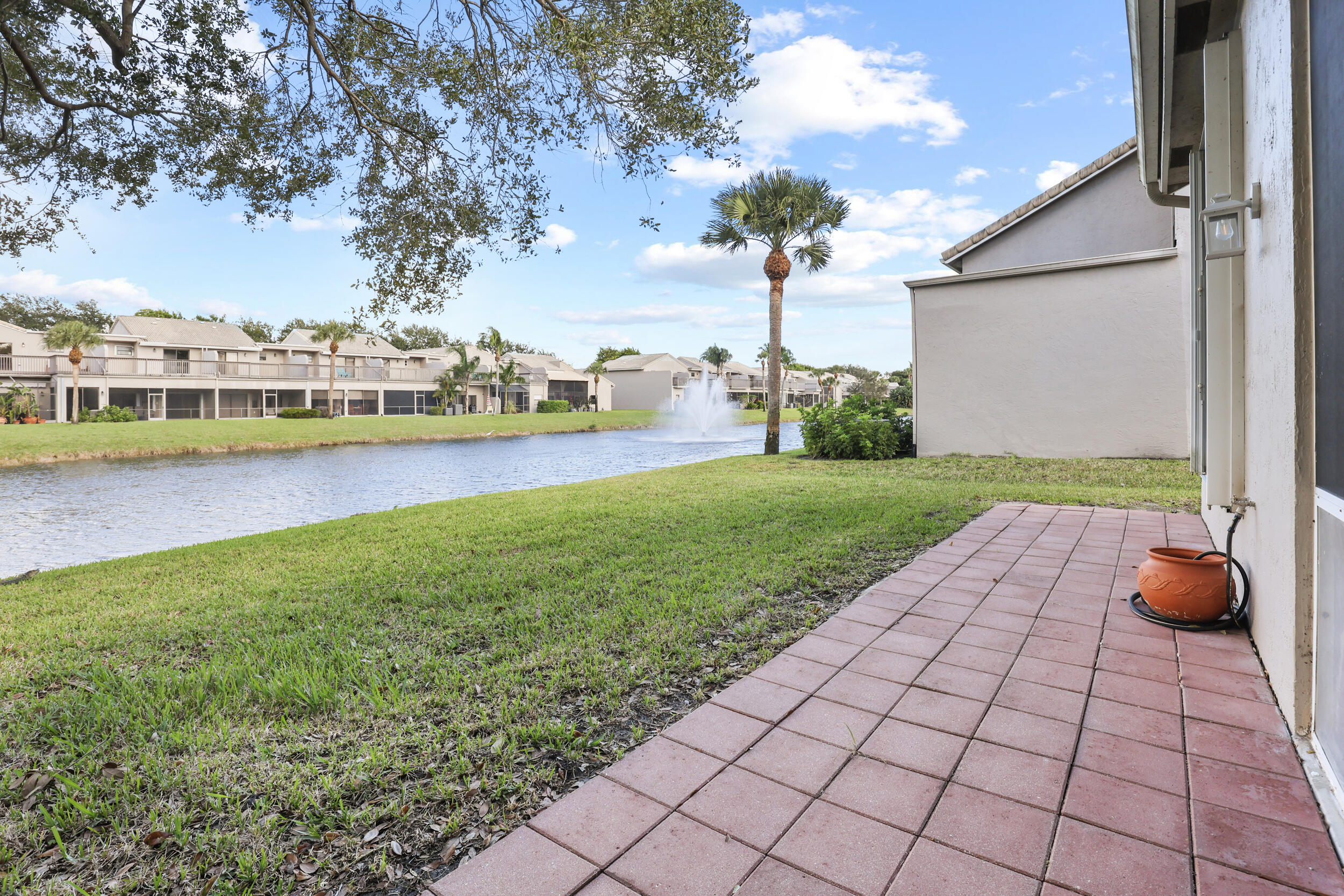 5435 Monterey Circle G, Delray Beach Unit: G