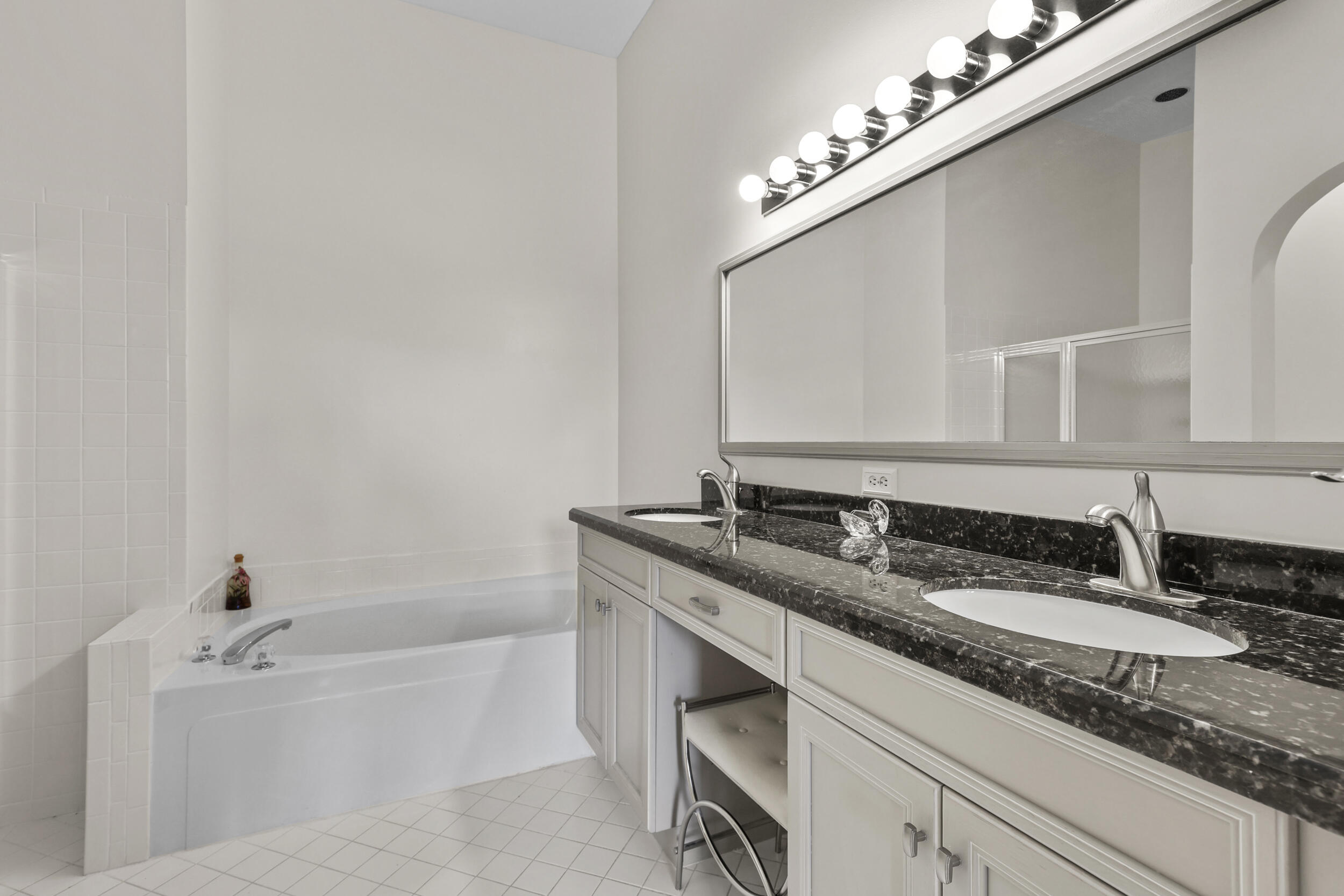 5435 Monterey Circle G, Delray Beach Unit: G