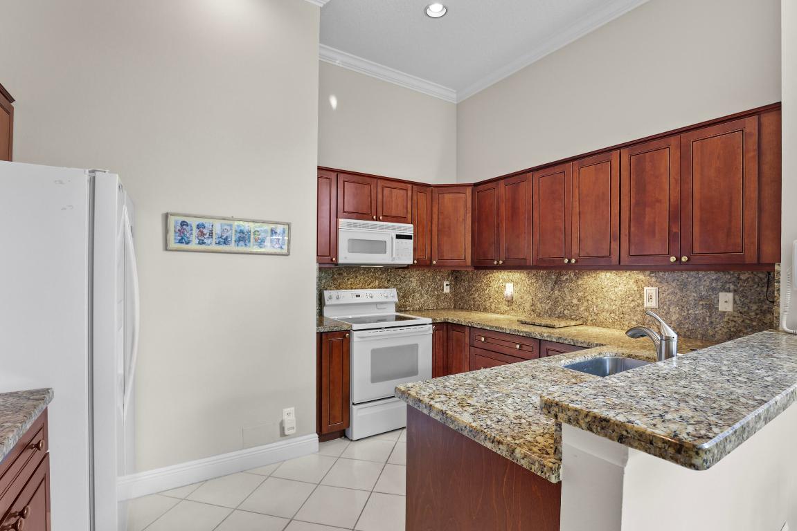 5435 Monterey Circle G, Delray Beach Unit: G