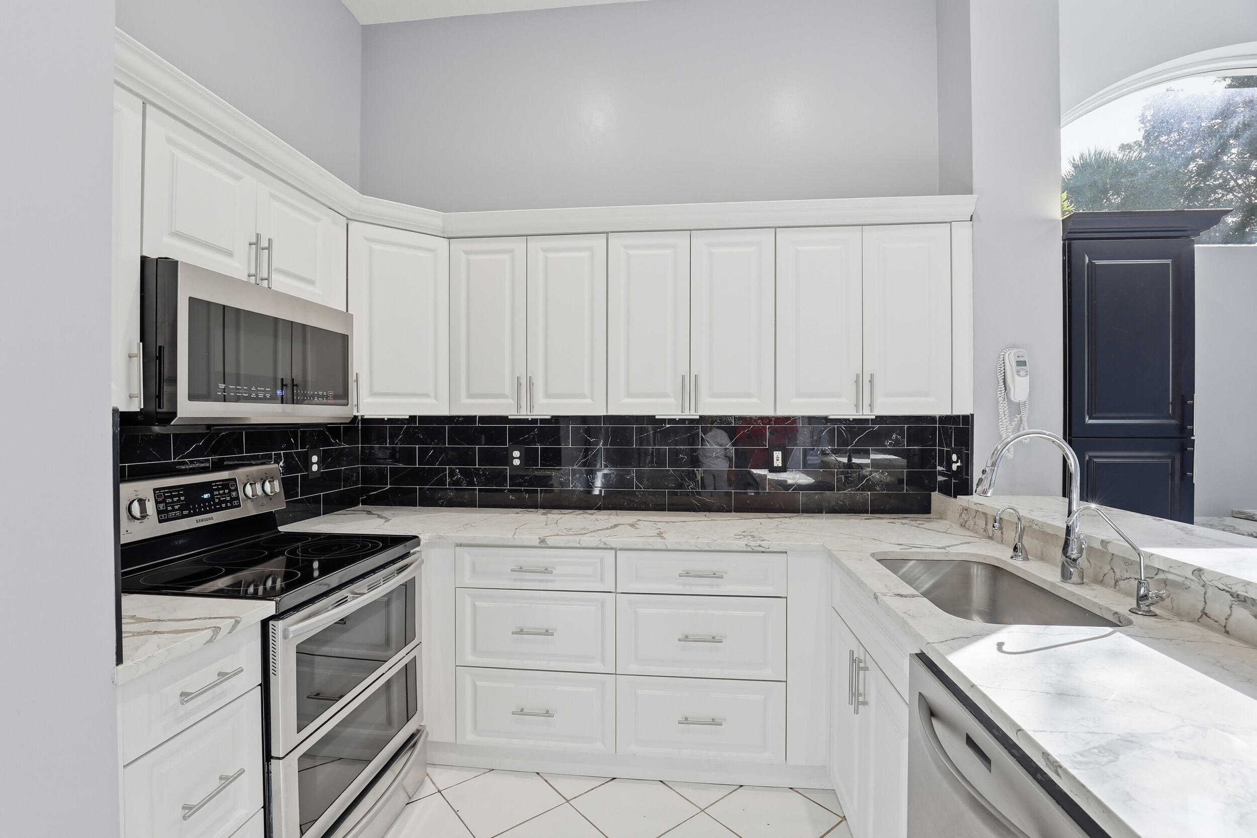 5405 Monterey Circle G