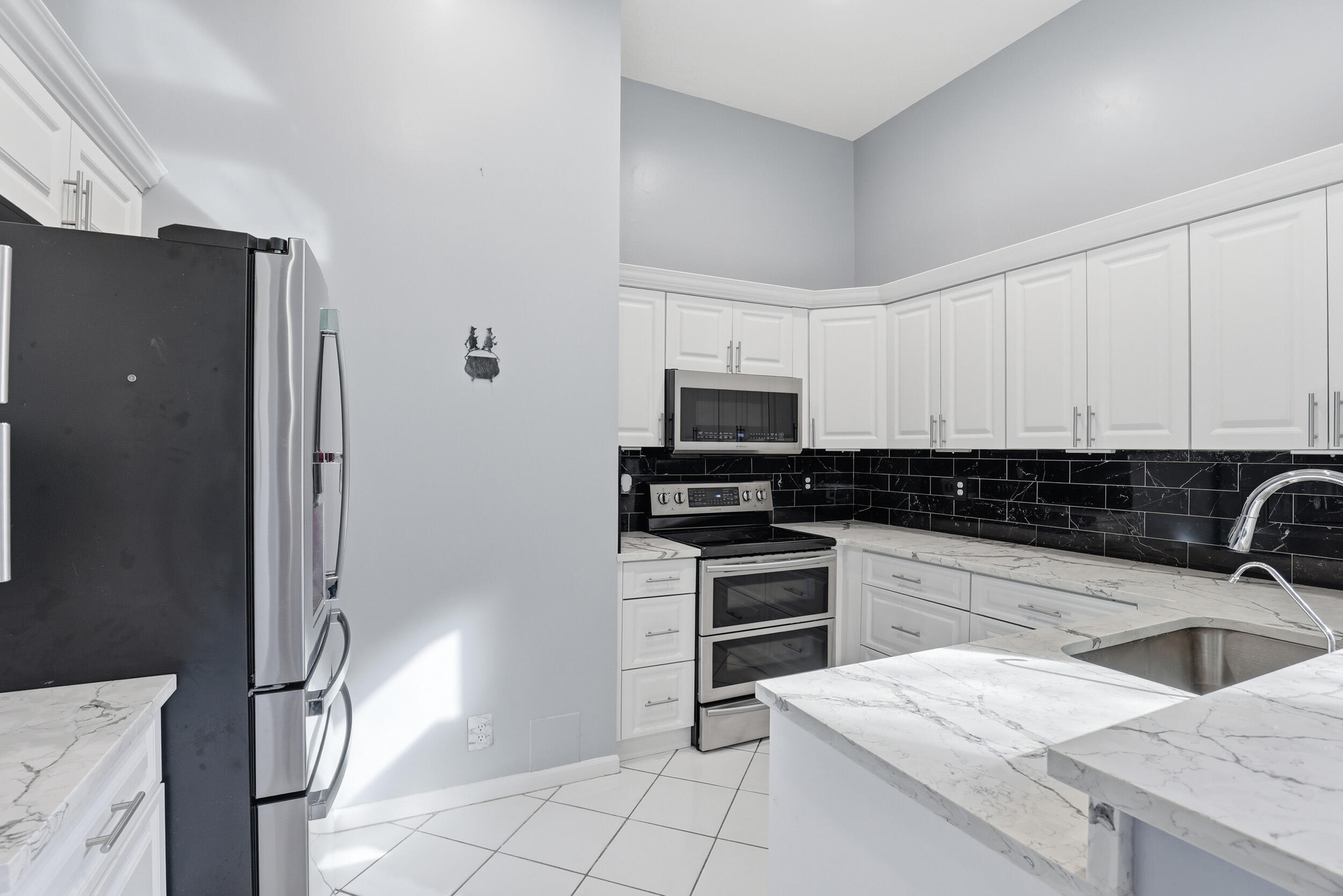 5405 Monterey Circle G