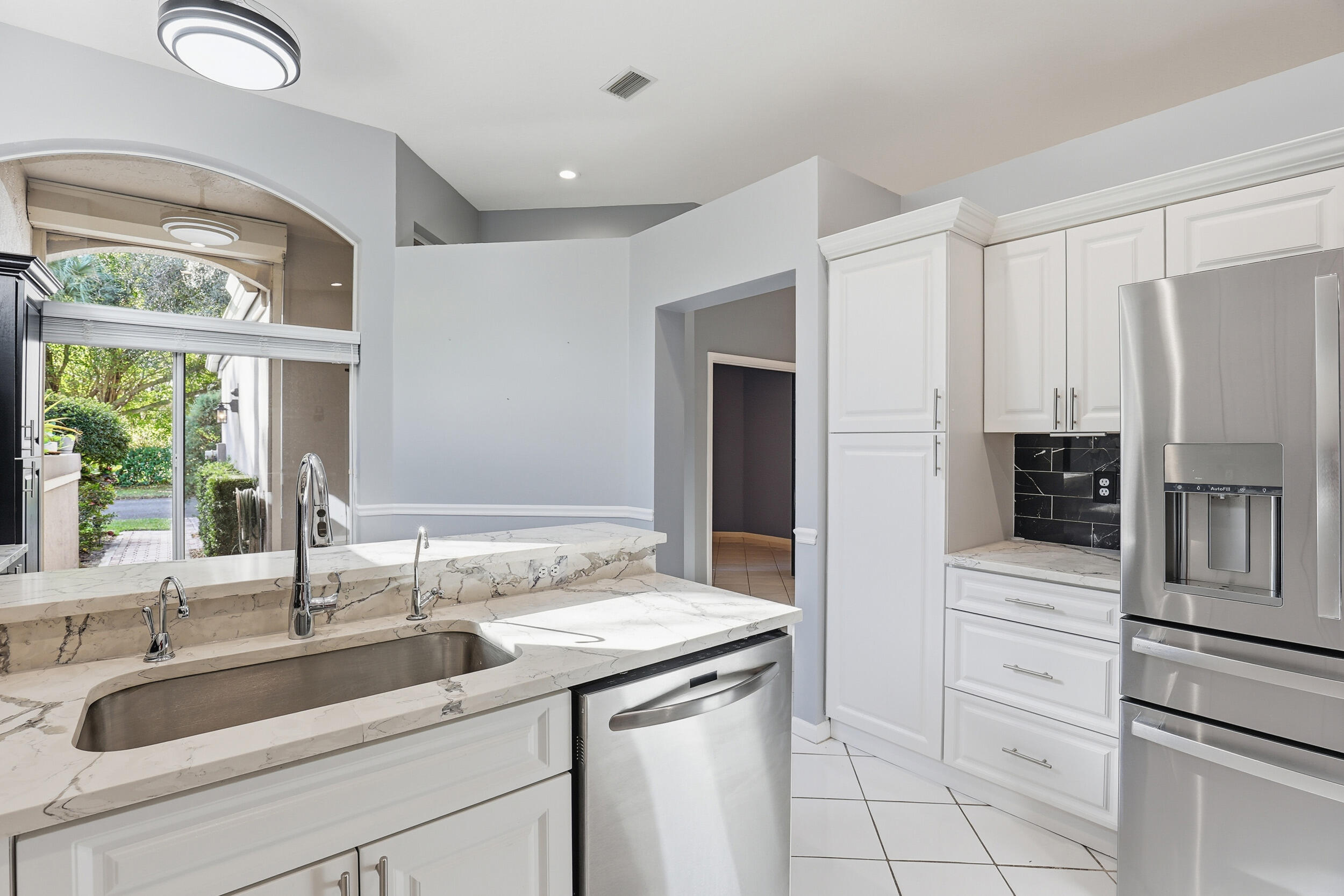 5405 Monterey Circle G