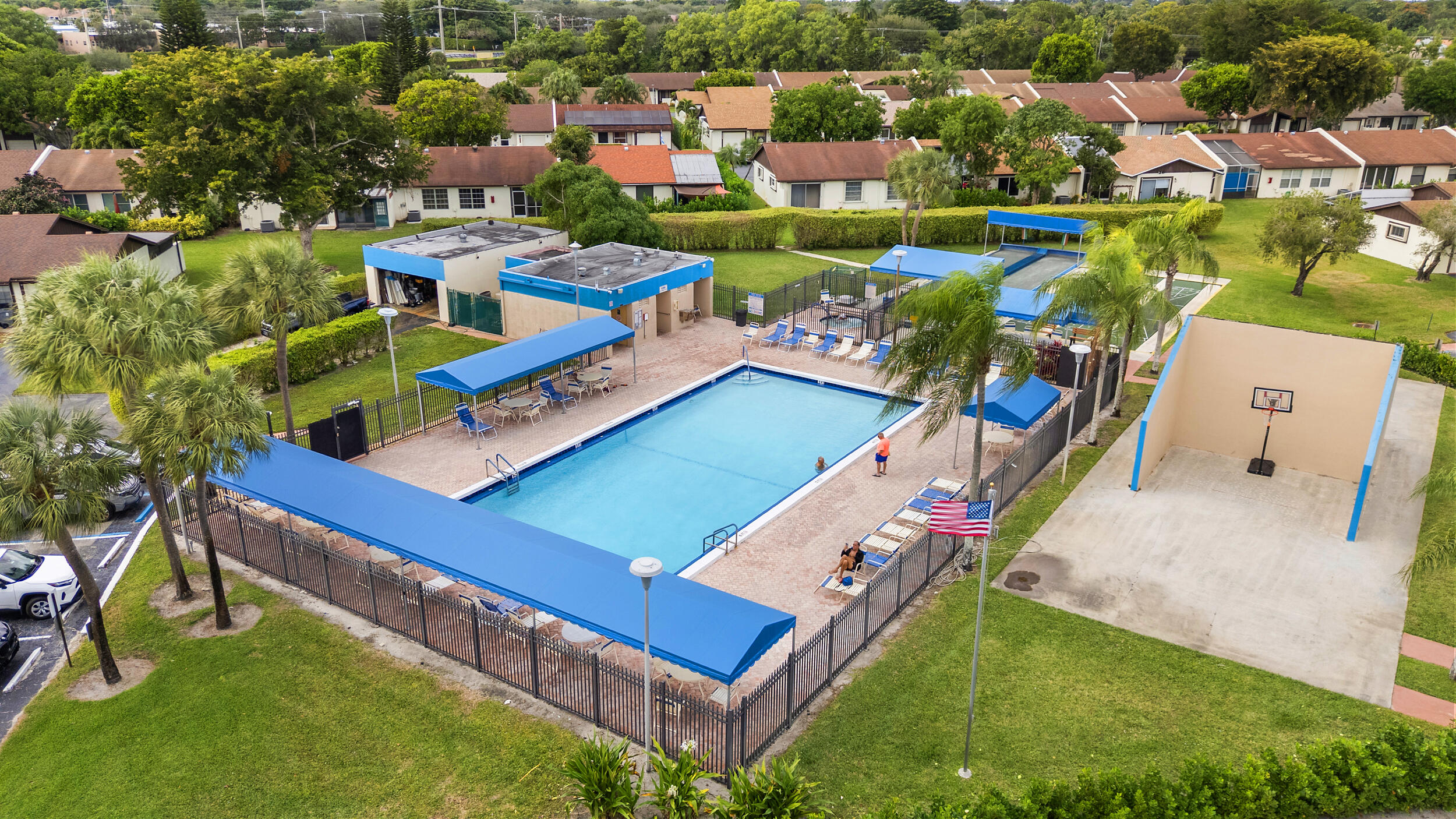 16004 Laurel Oak Circle