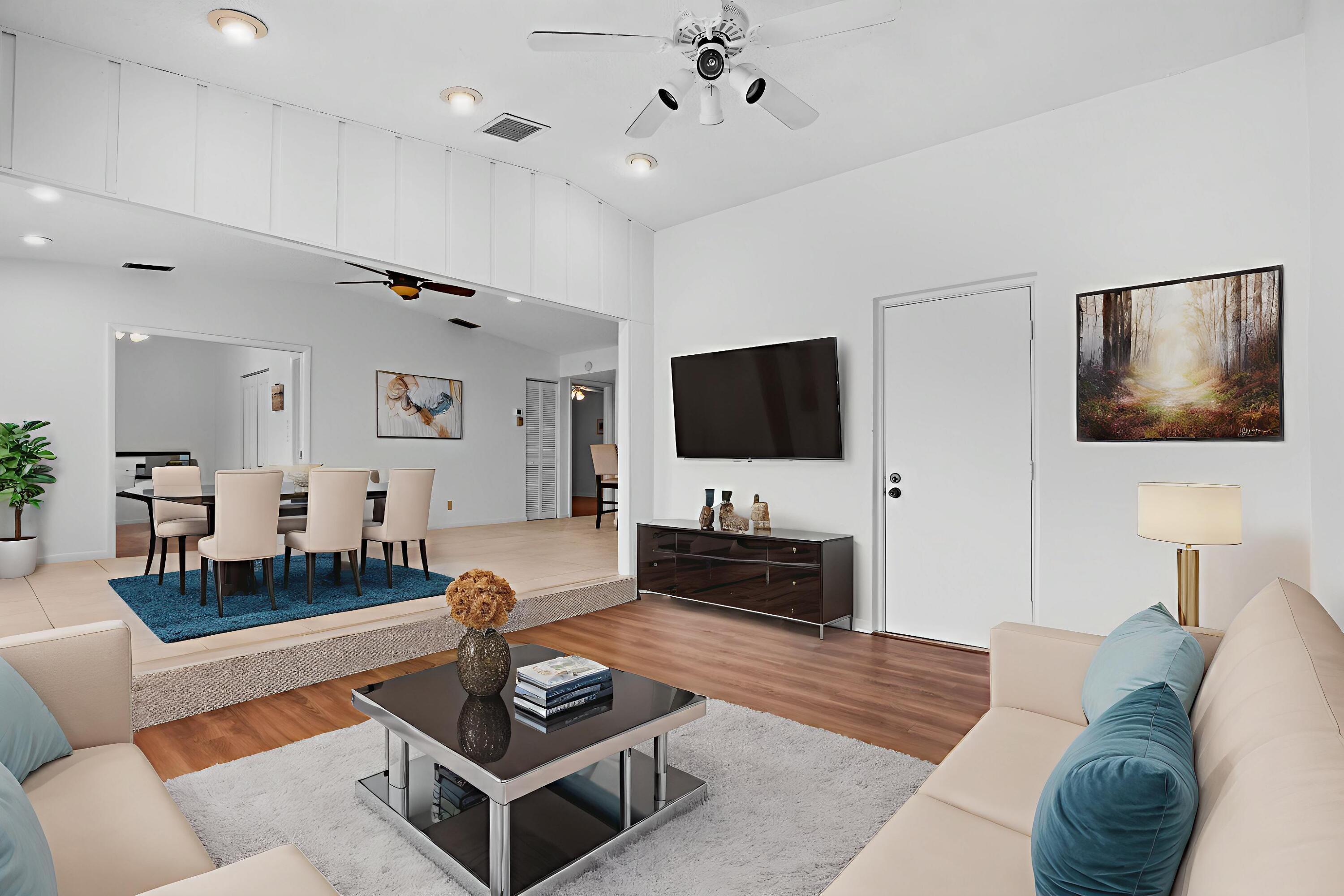 16004 Laurel Oak Circle