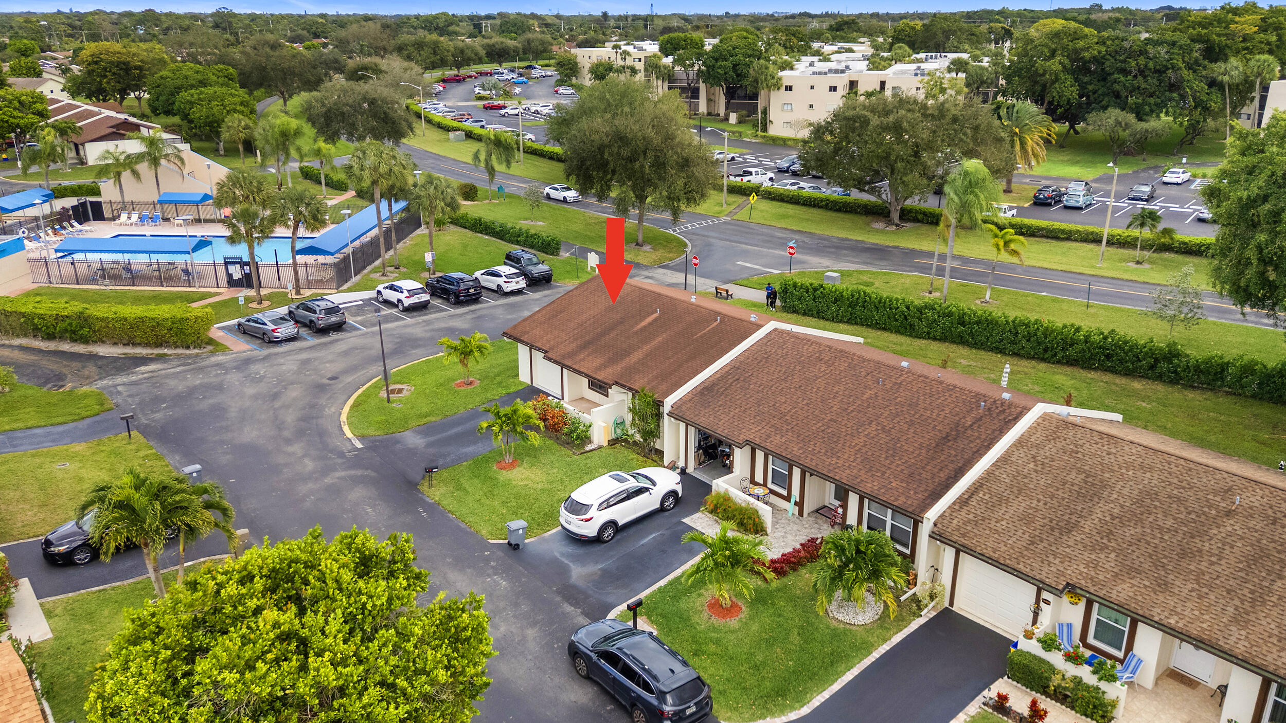 16004 Laurel Oak Circle