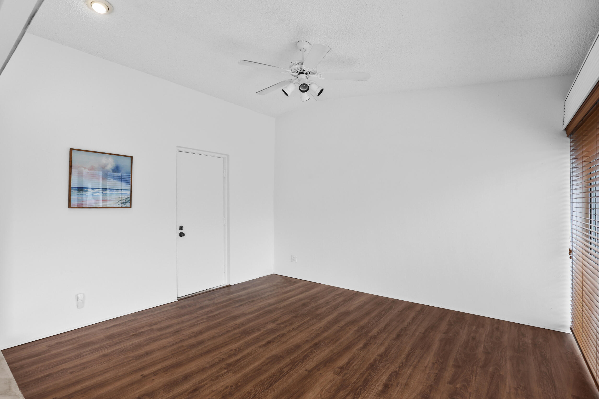 16004 Laurel Oak Circle