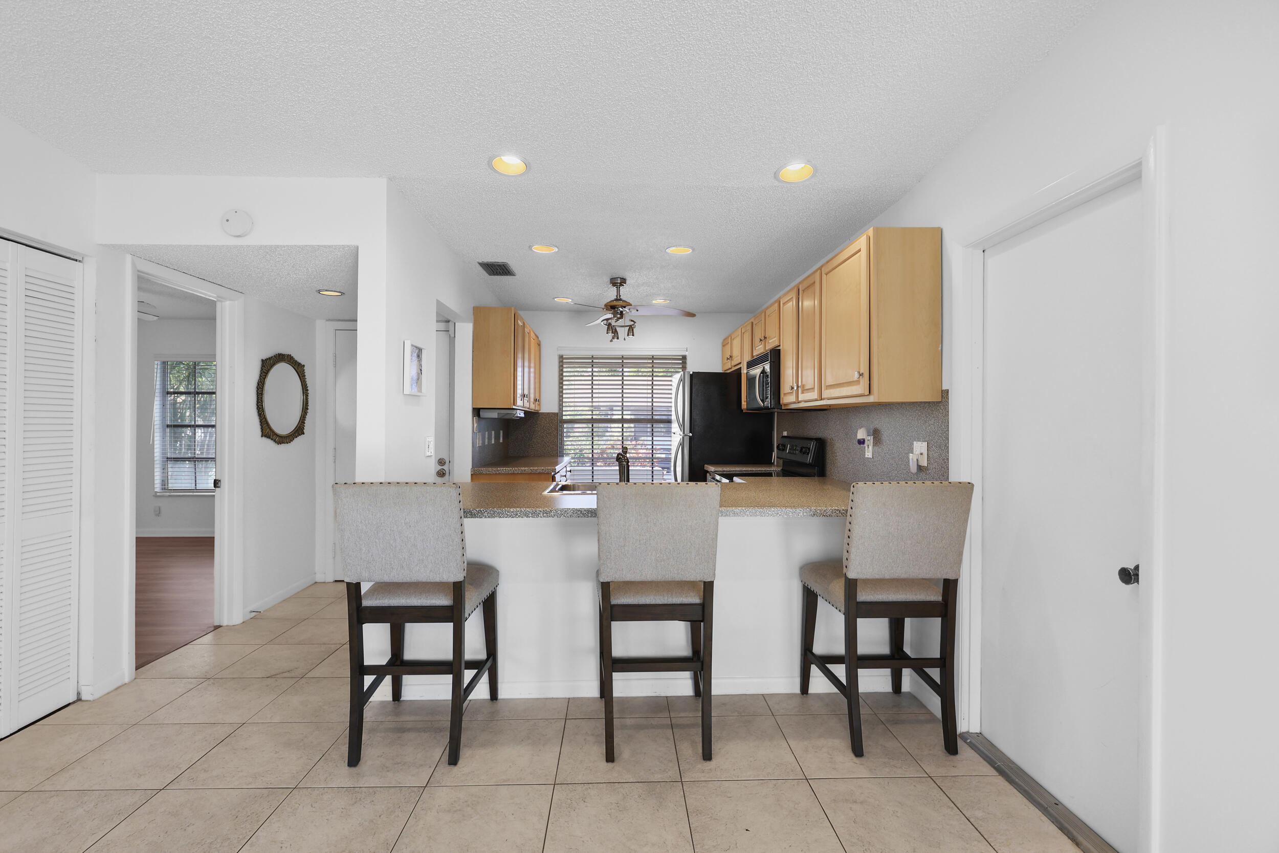 16004 Laurel Oak Circle