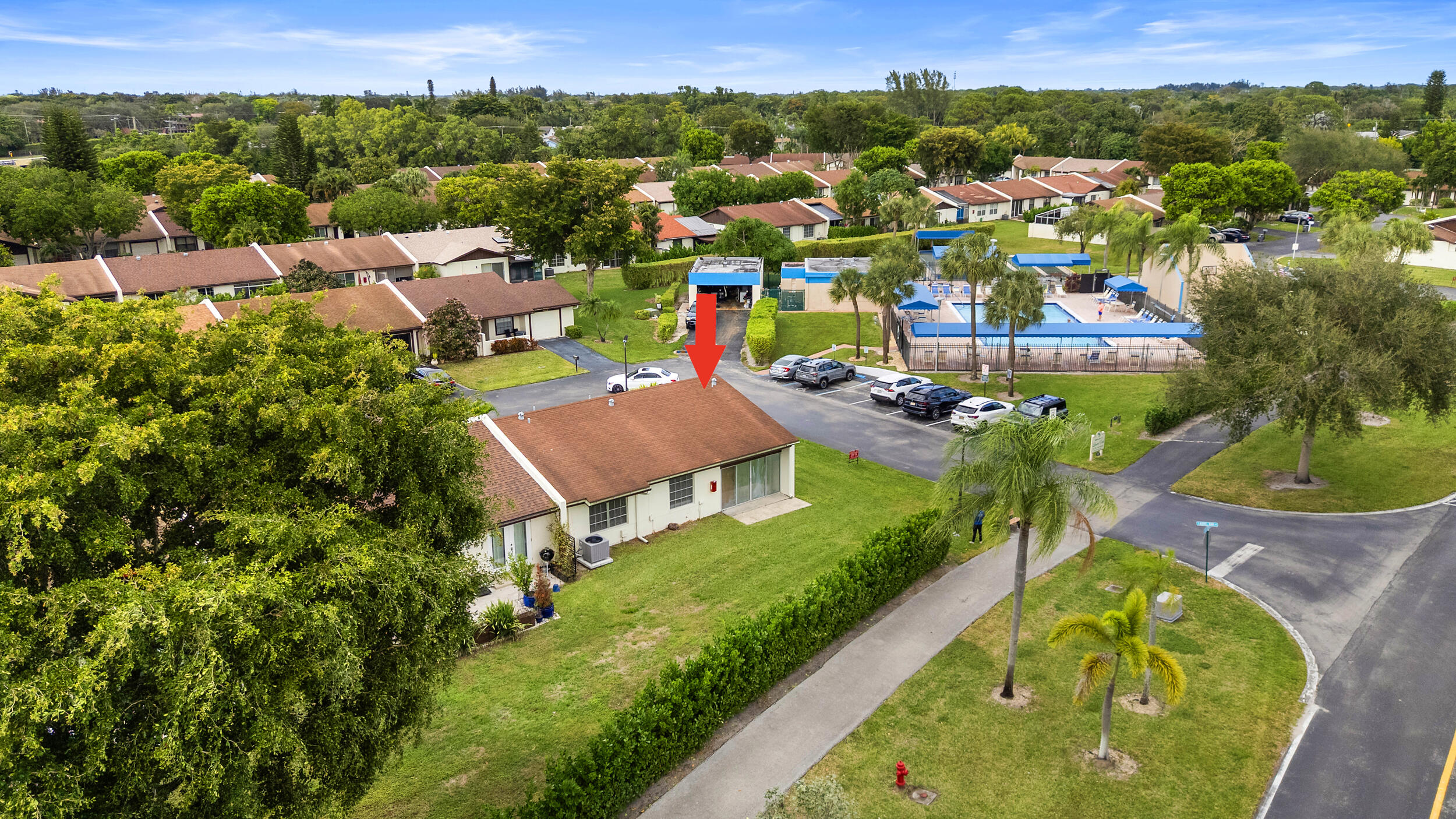 16004 Laurel Oak Circle