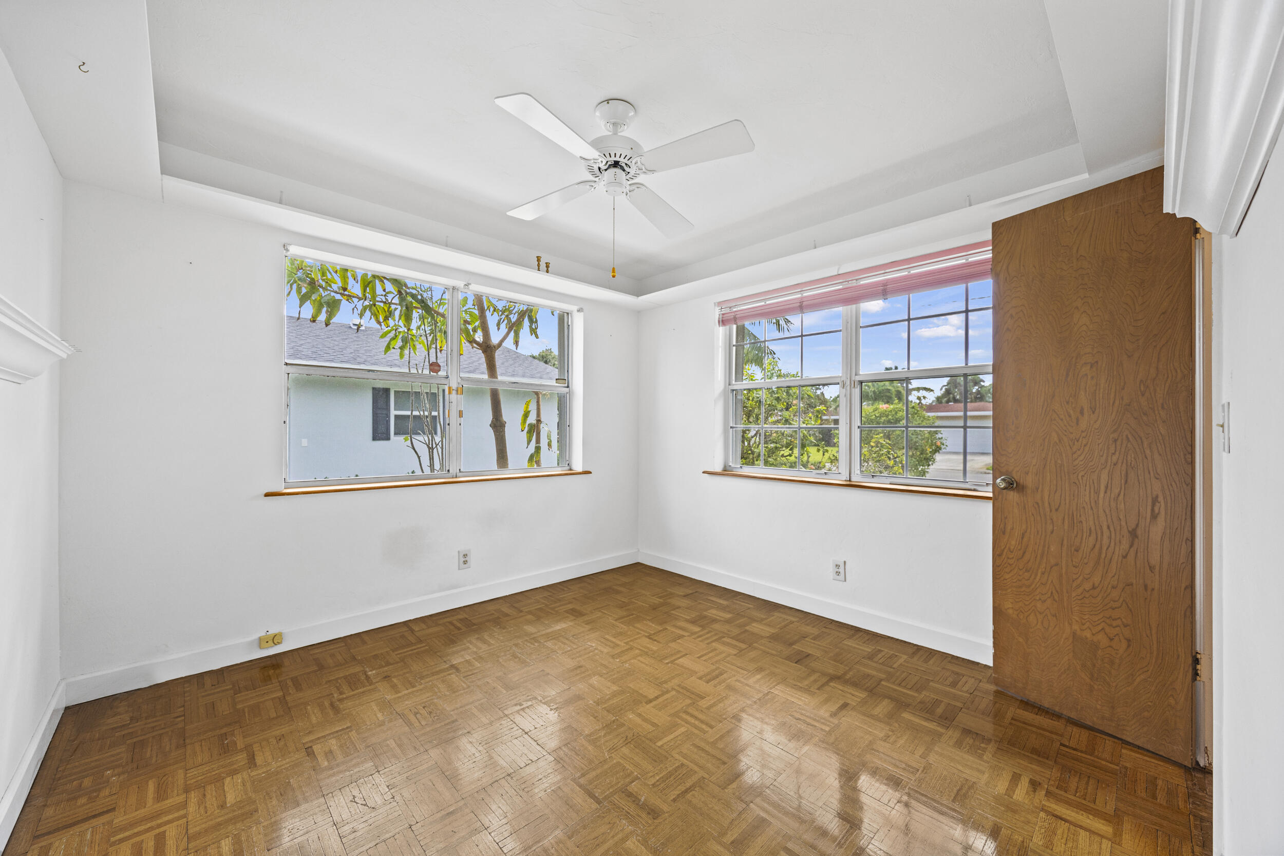 723 SW 27th Terrace