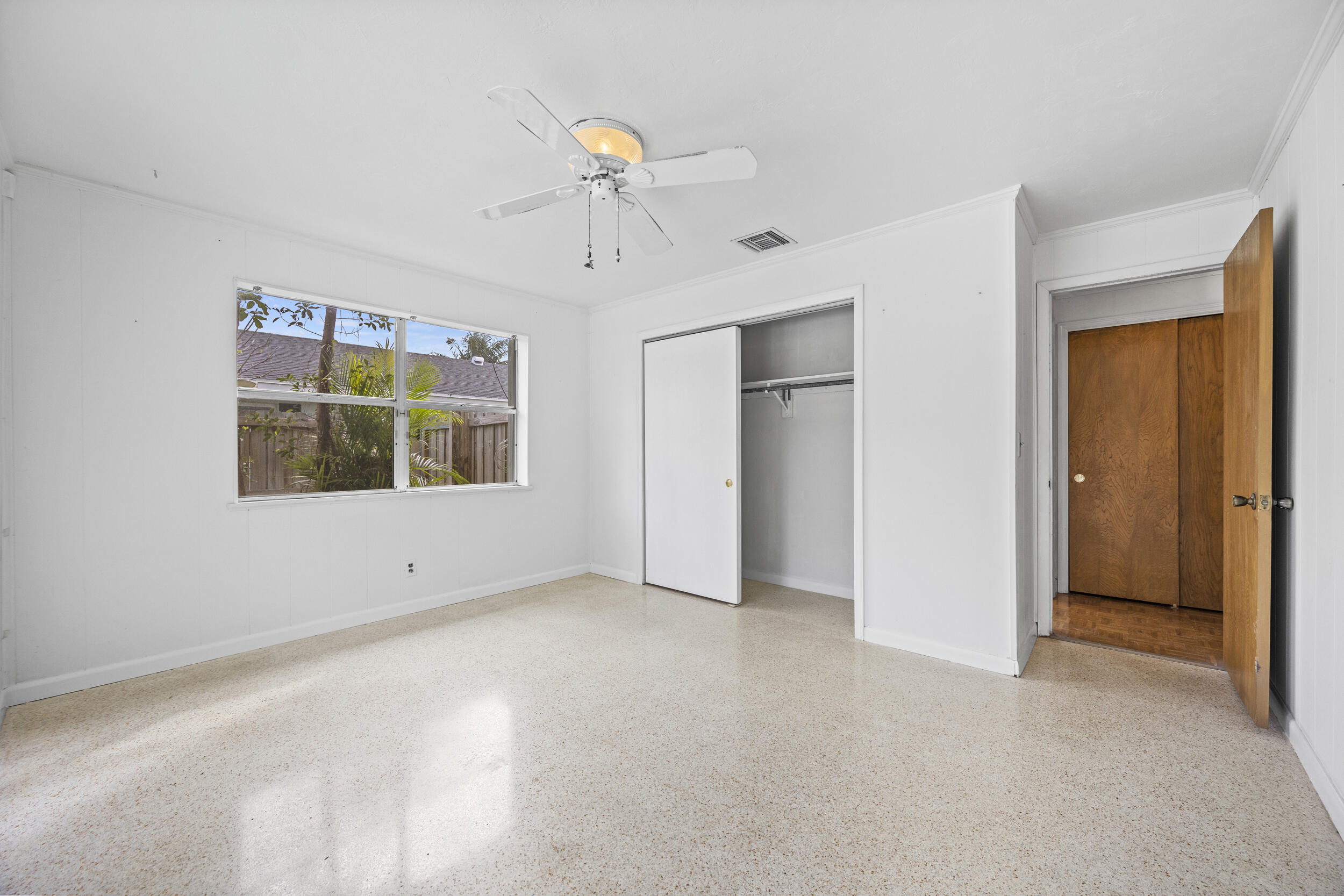723 SW 27th Terrace