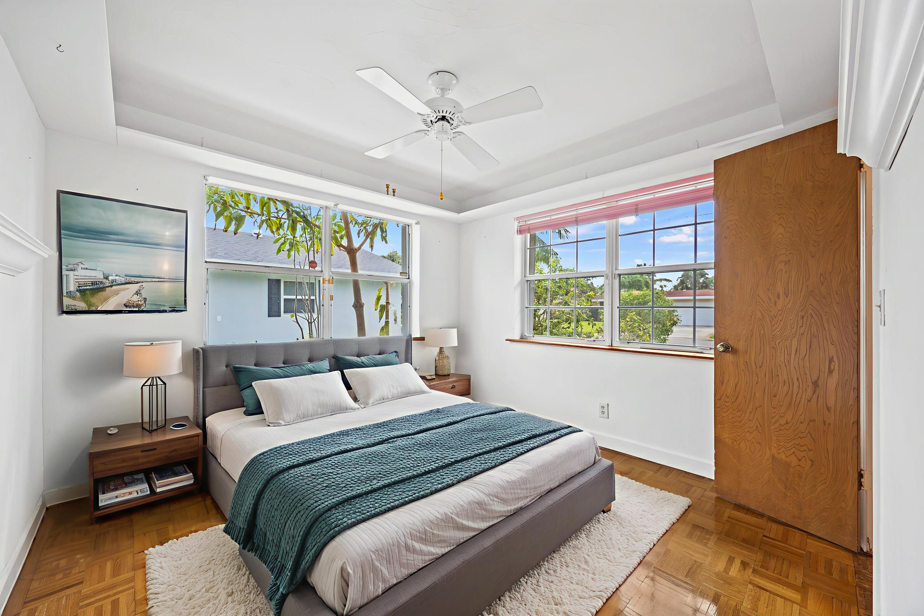723 SW 27th Terrace