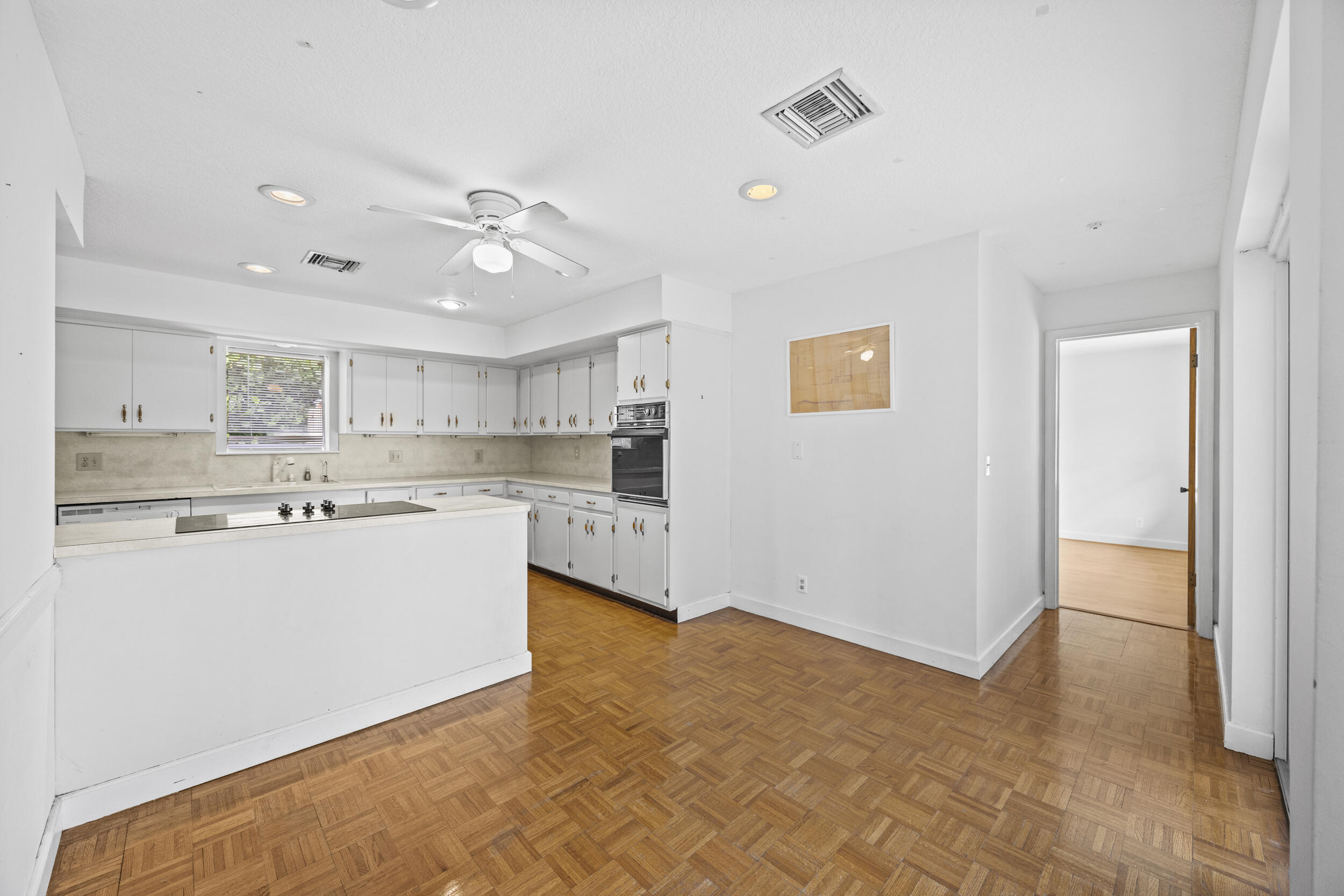 723 SW 27th Terrace