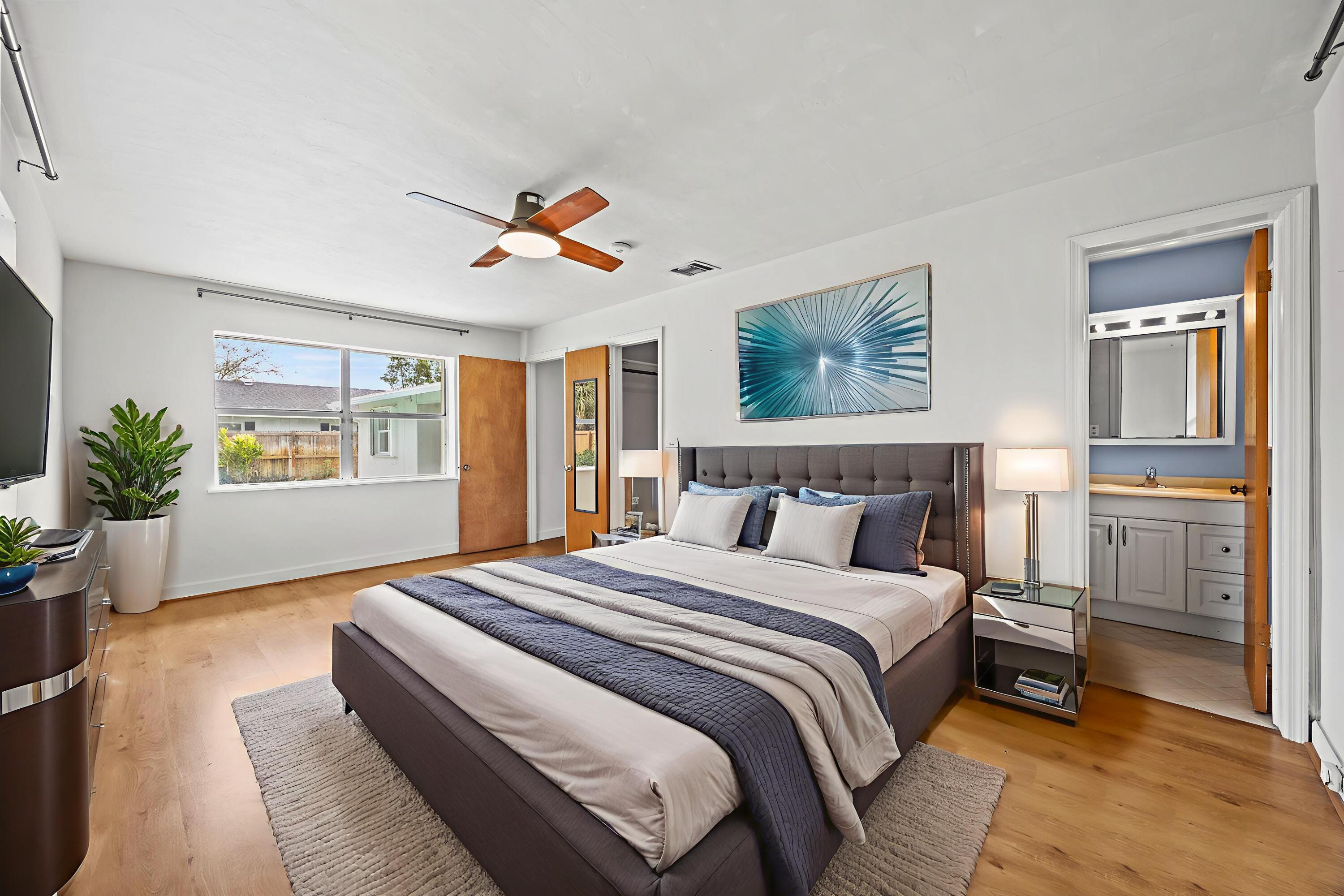 723 SW 27th Terrace
