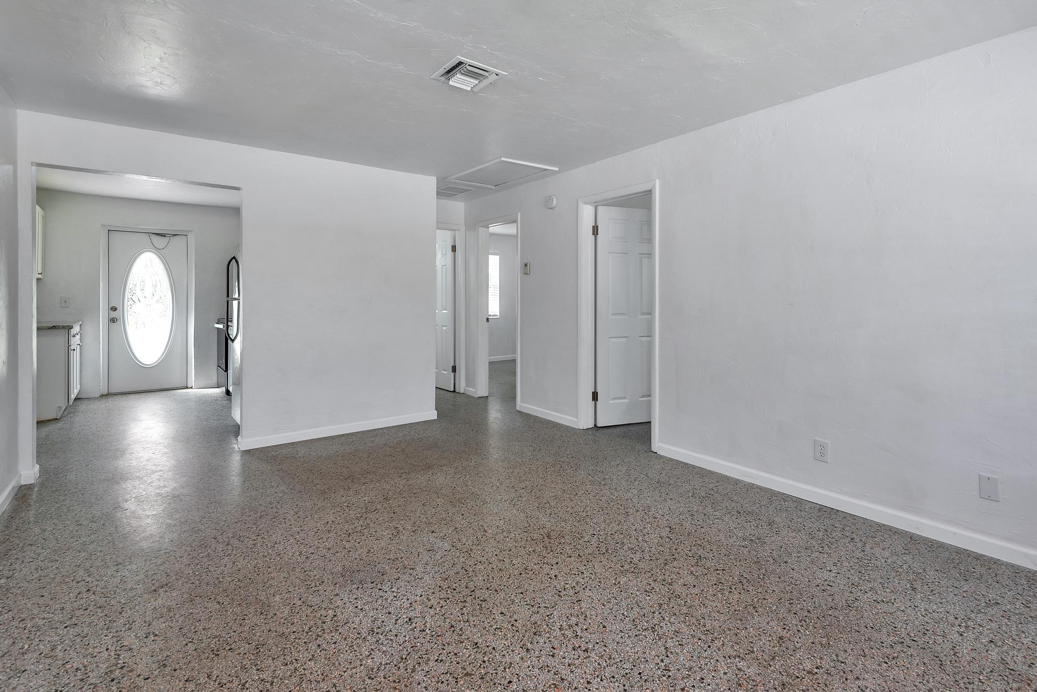 4882 Jefferson Road