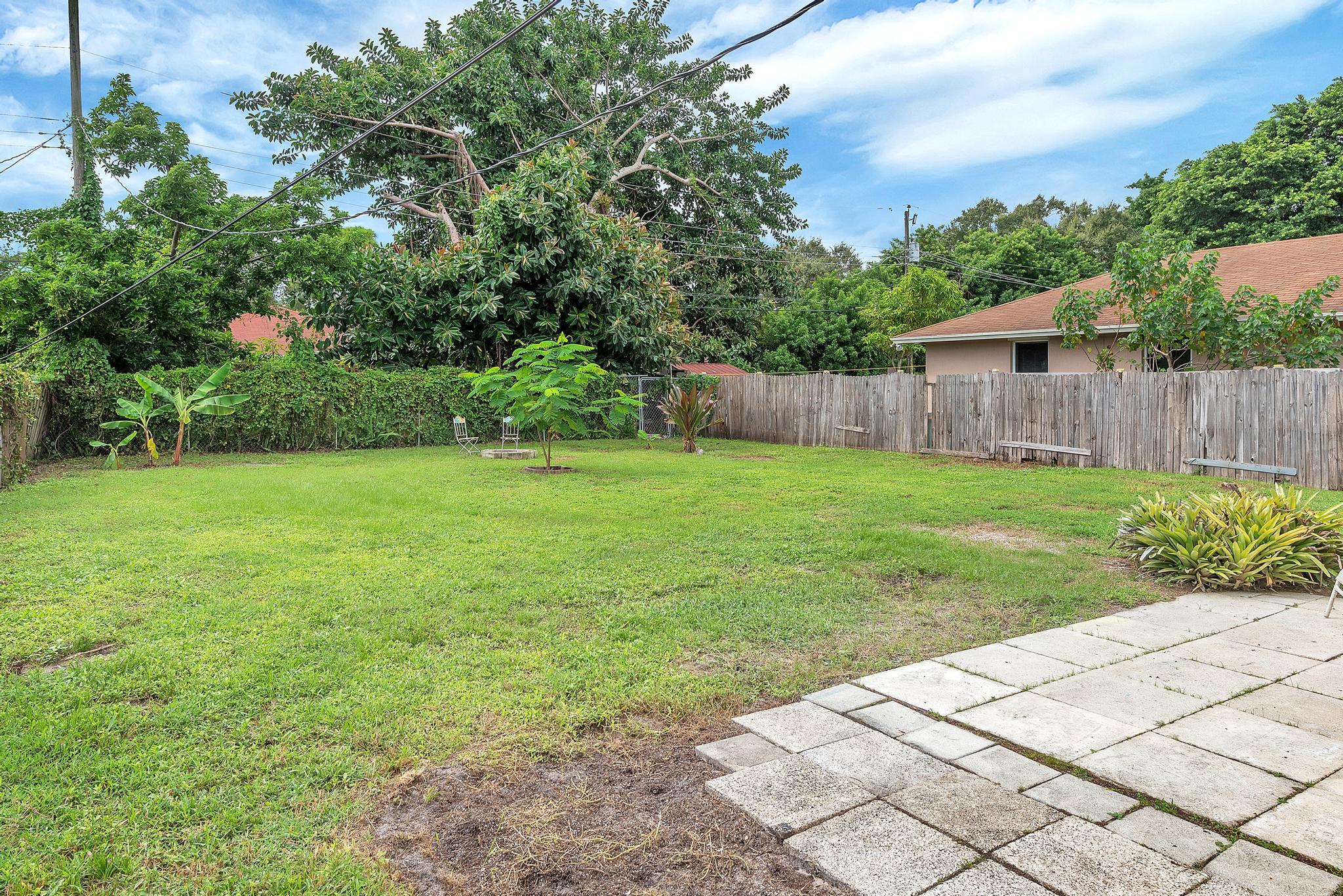 4882 Jefferson Road
