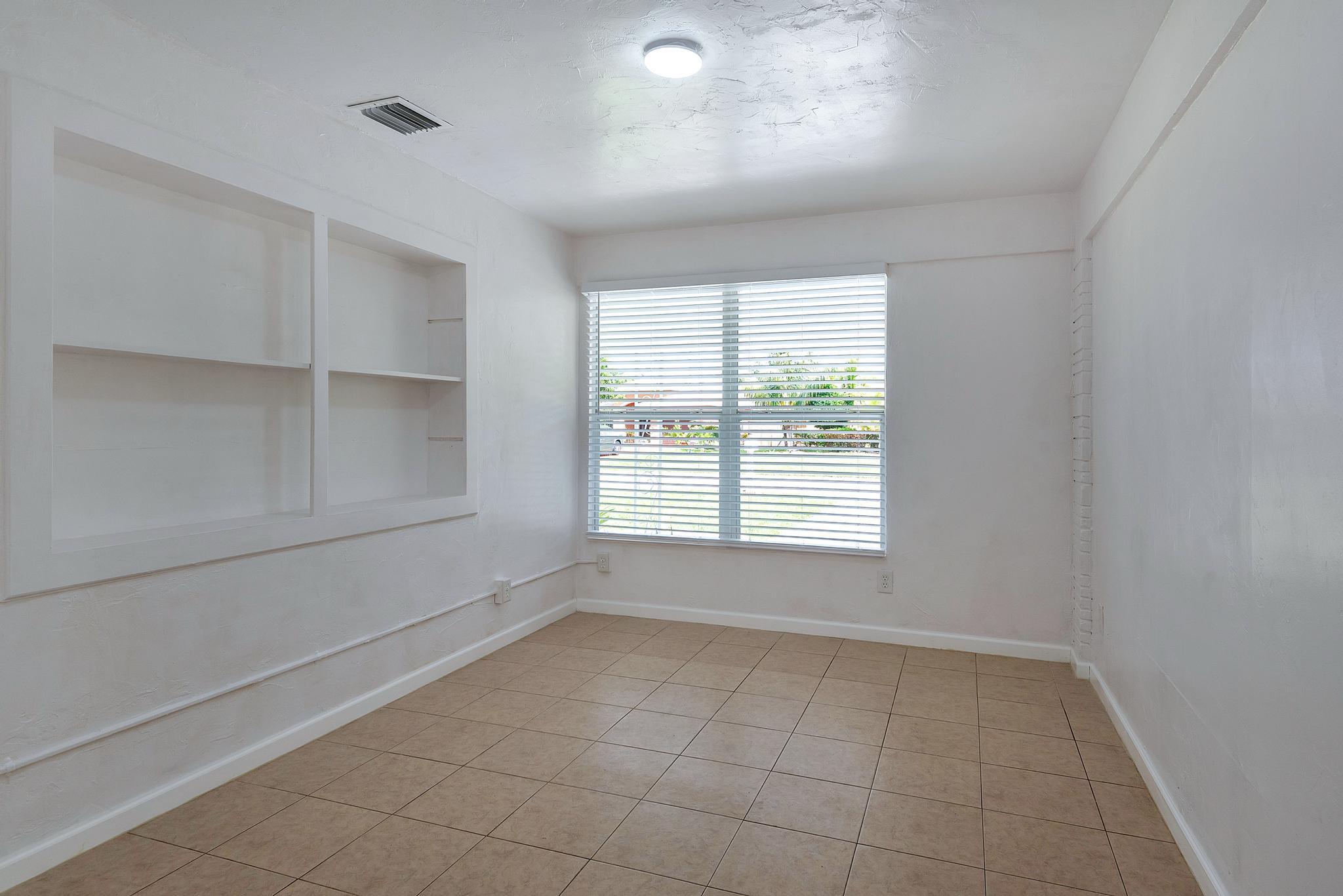 4882 Jefferson Road