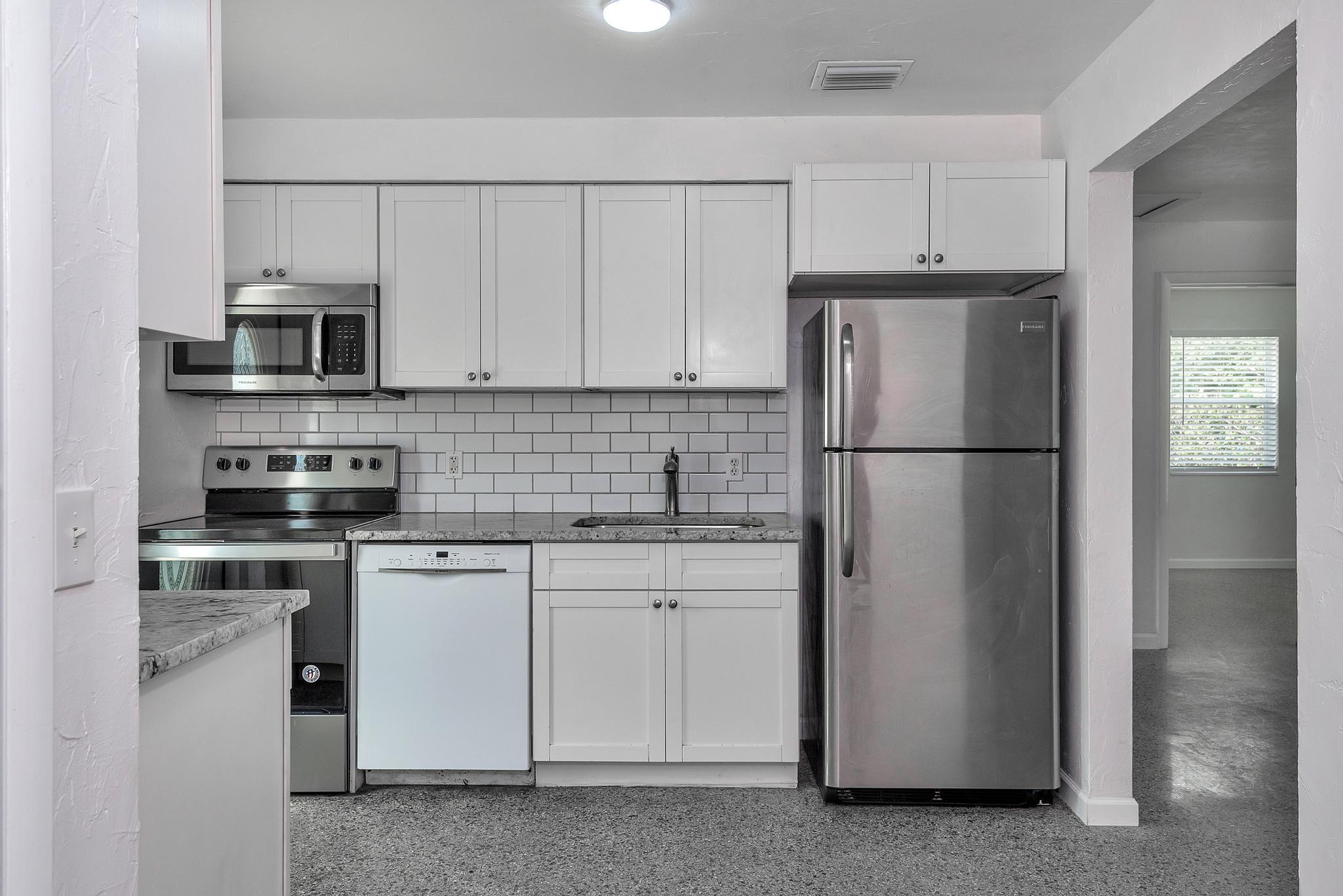 4882 Jefferson Road