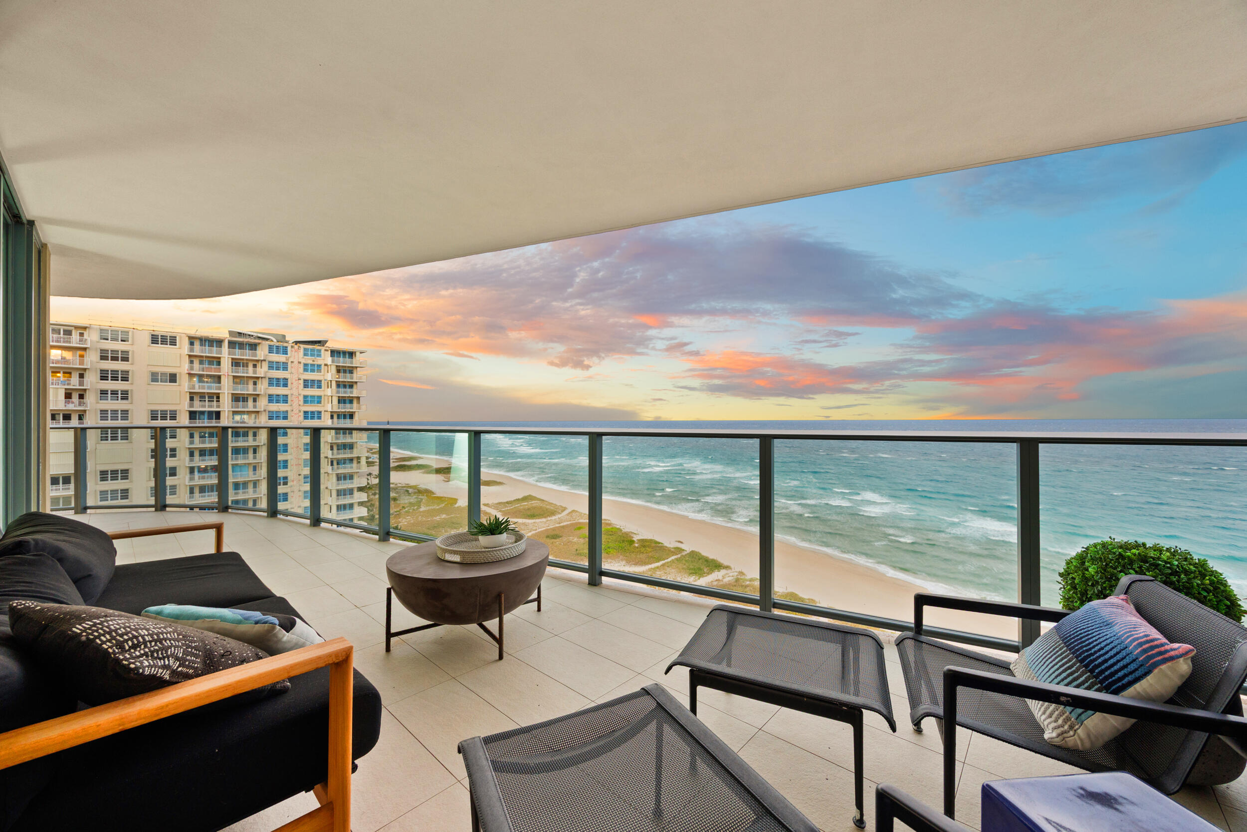 730 N Ocean Boulevard 1402