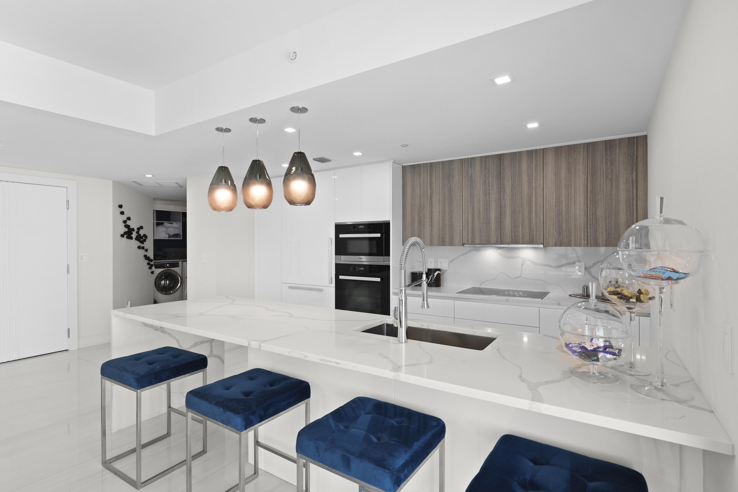 730 N Ocean Boulevard 1402