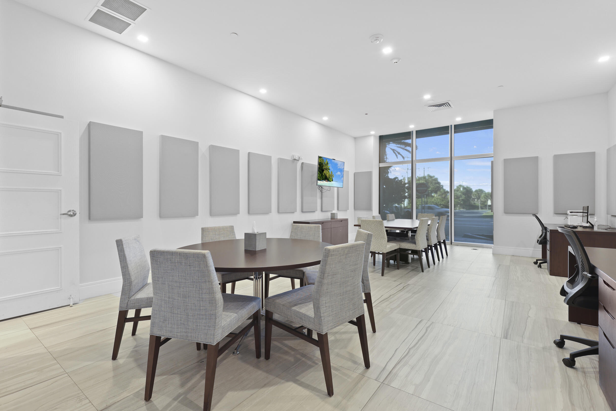 730 N Ocean Boulevard 1402