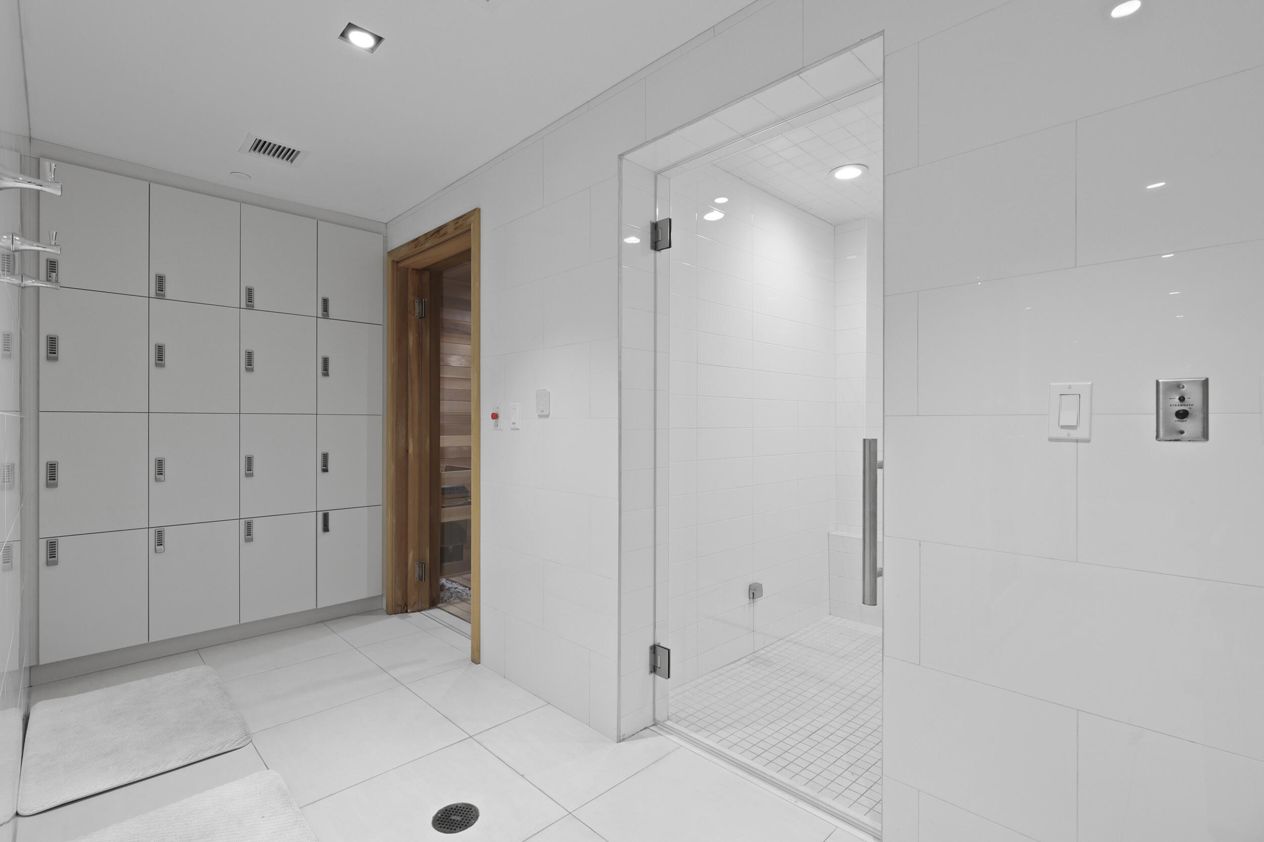 730 N Ocean Boulevard 1402