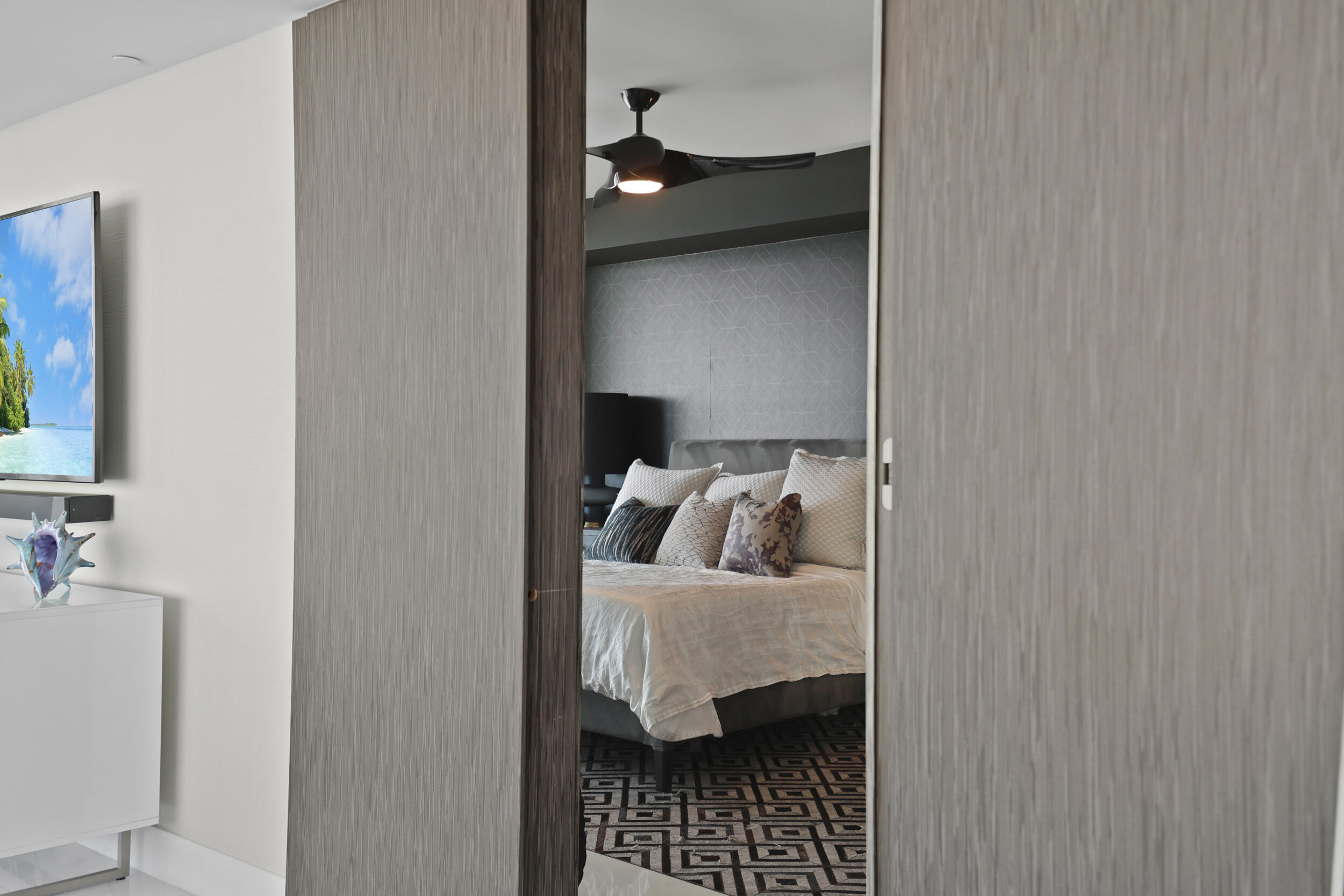 730 N Ocean Boulevard 1402