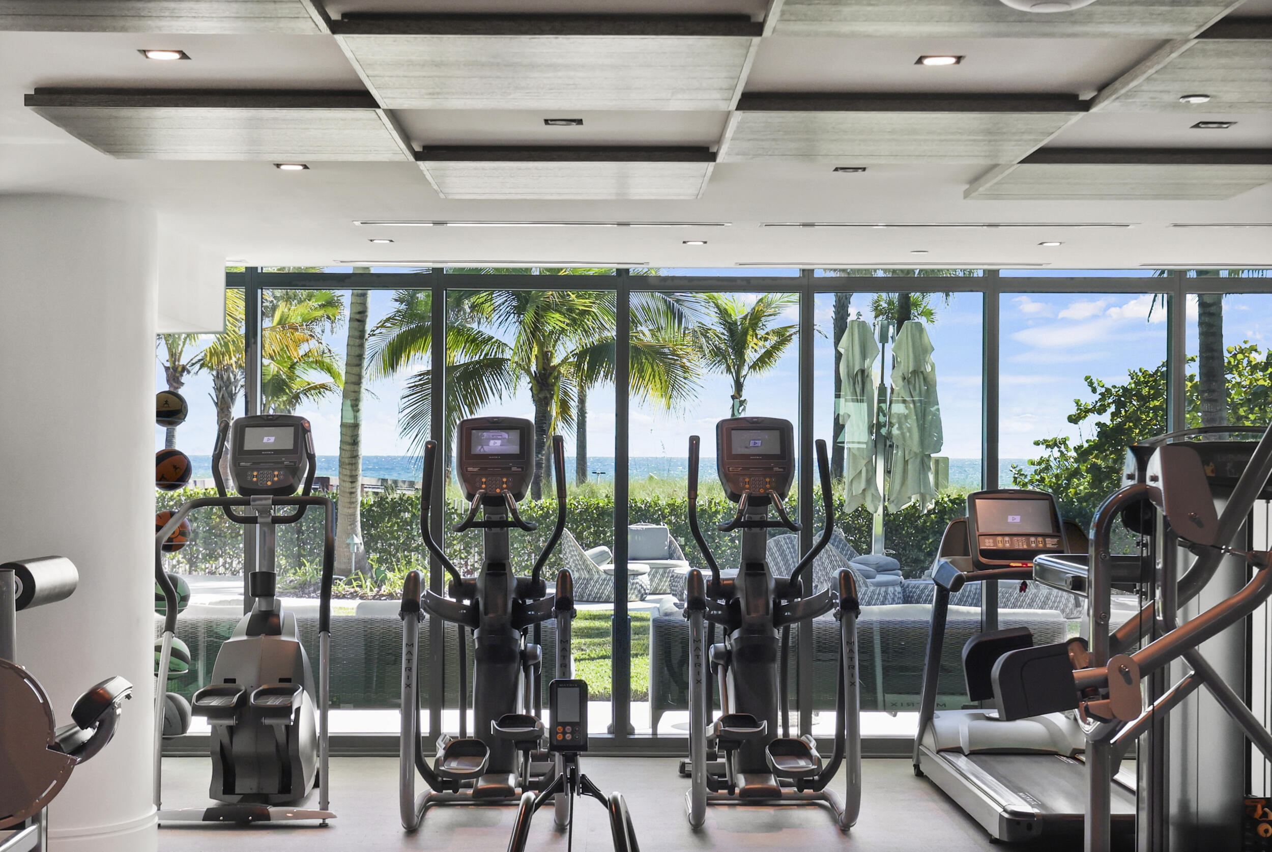 730 N Ocean Boulevard 1402