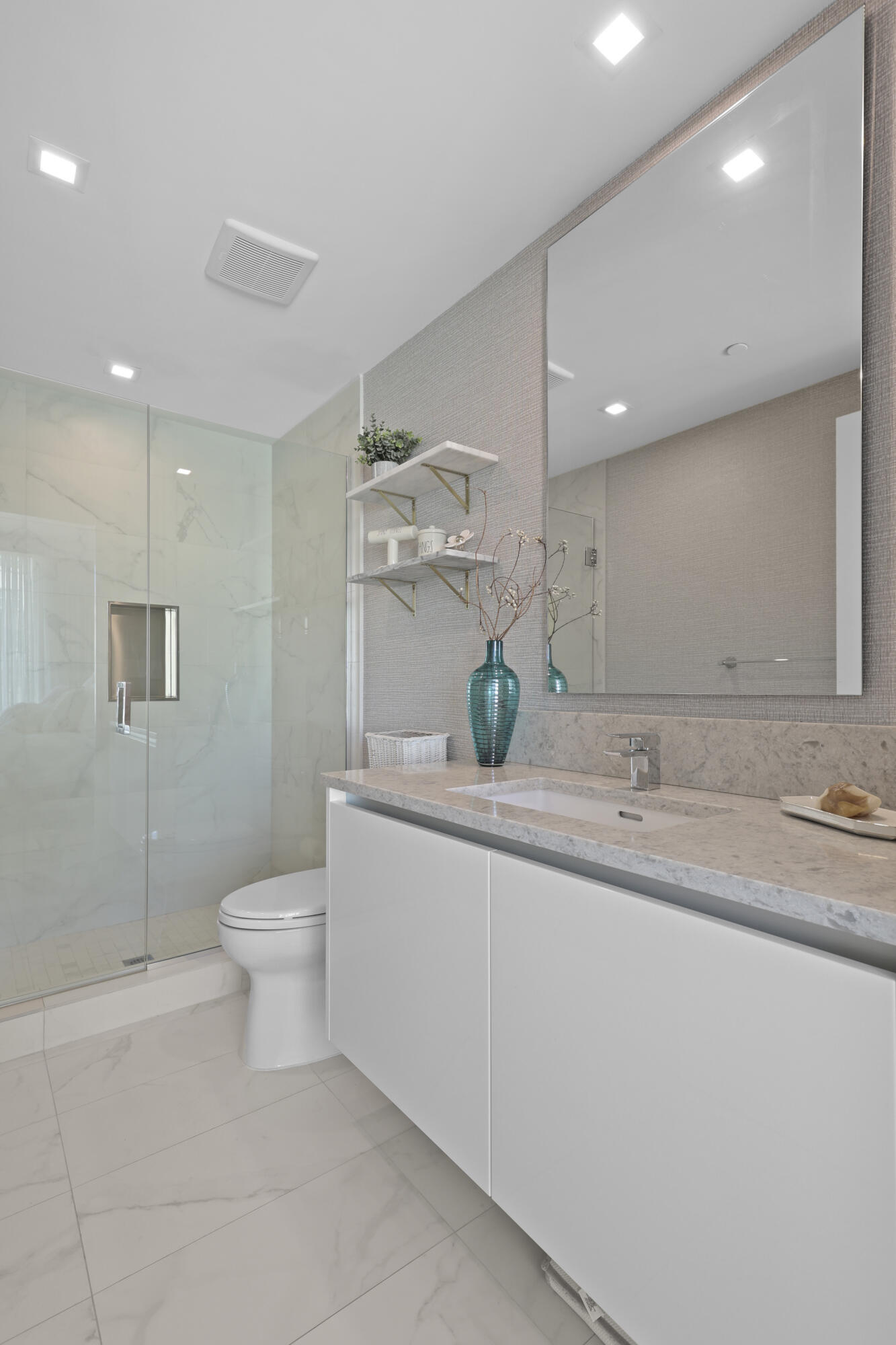 730 N Ocean Boulevard 1402