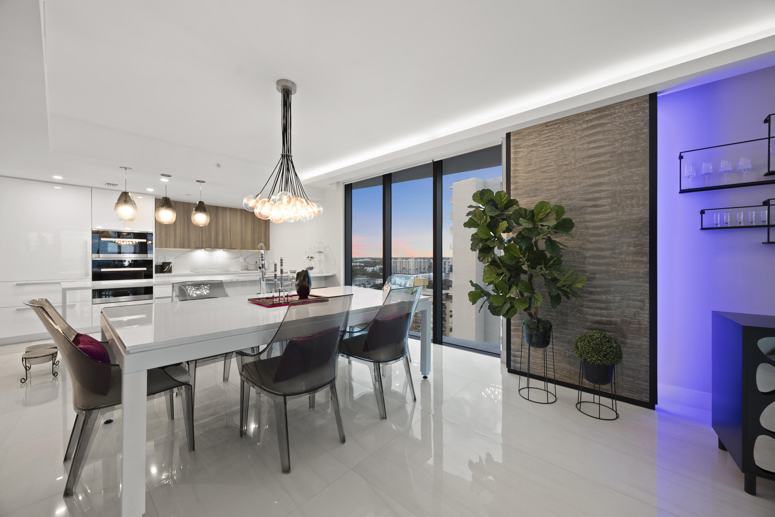 730 N Ocean Boulevard 1402